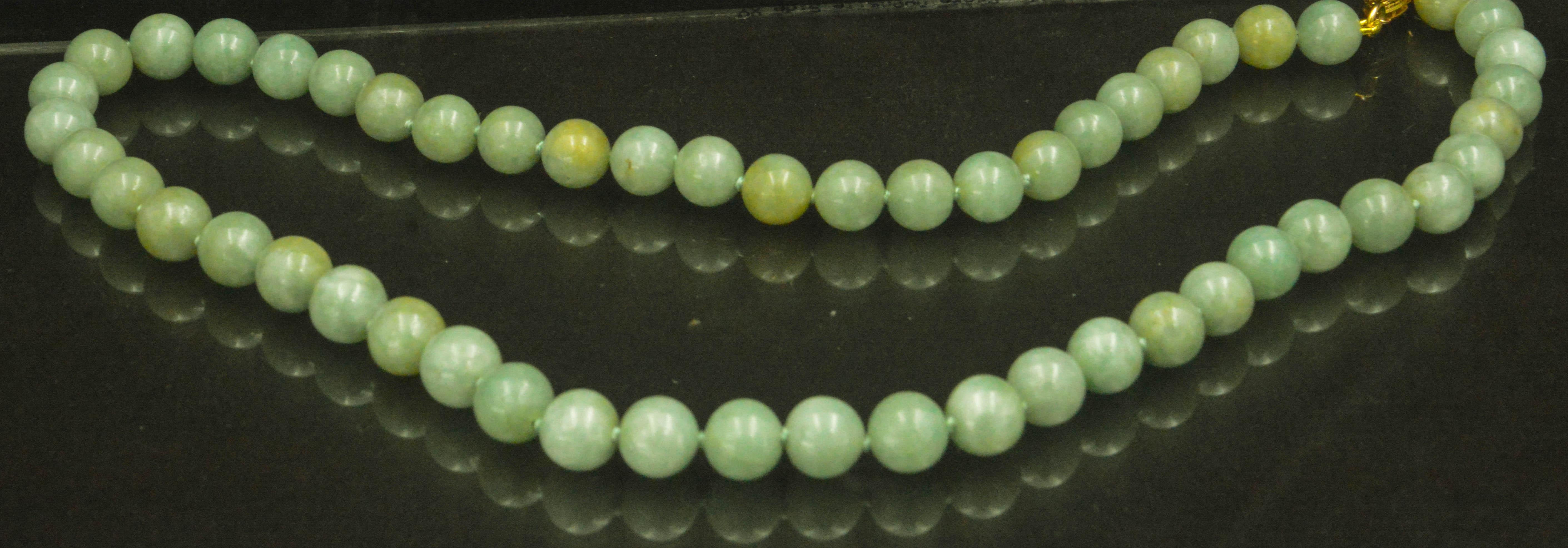 jade and gold bead necklace