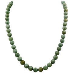 14 Karat Gold Nephrite Jade Bead Necklace