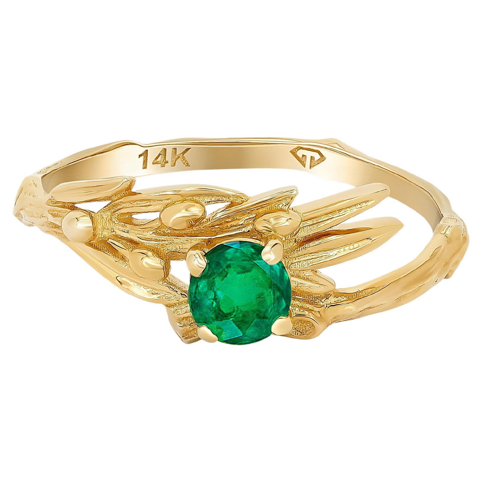 For Sale:  14 K Gold Olive Ring with Round Emerald