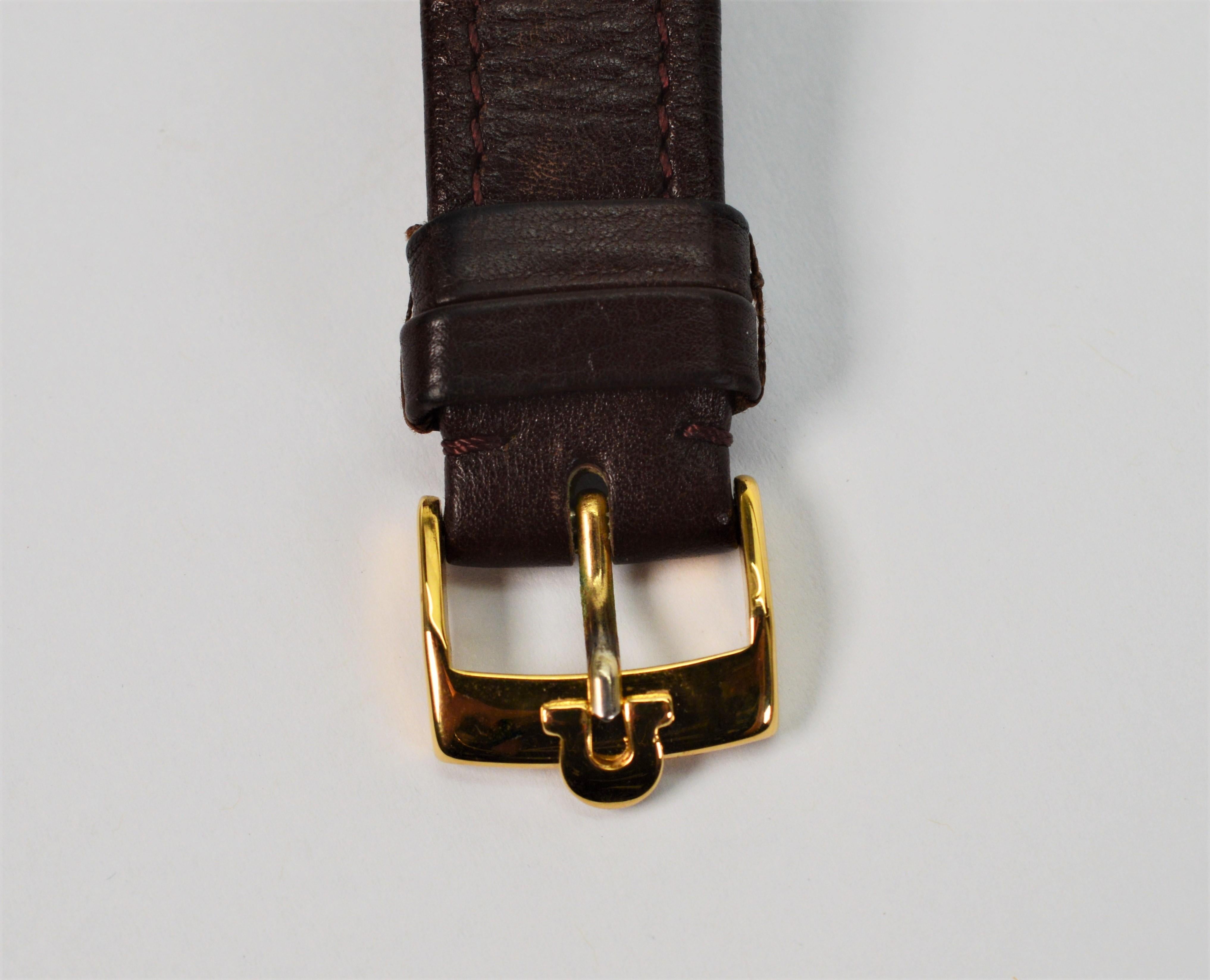 Montre-bracelet pour homme Omega 342 automatique en or 14 carats Pour hommes en vente