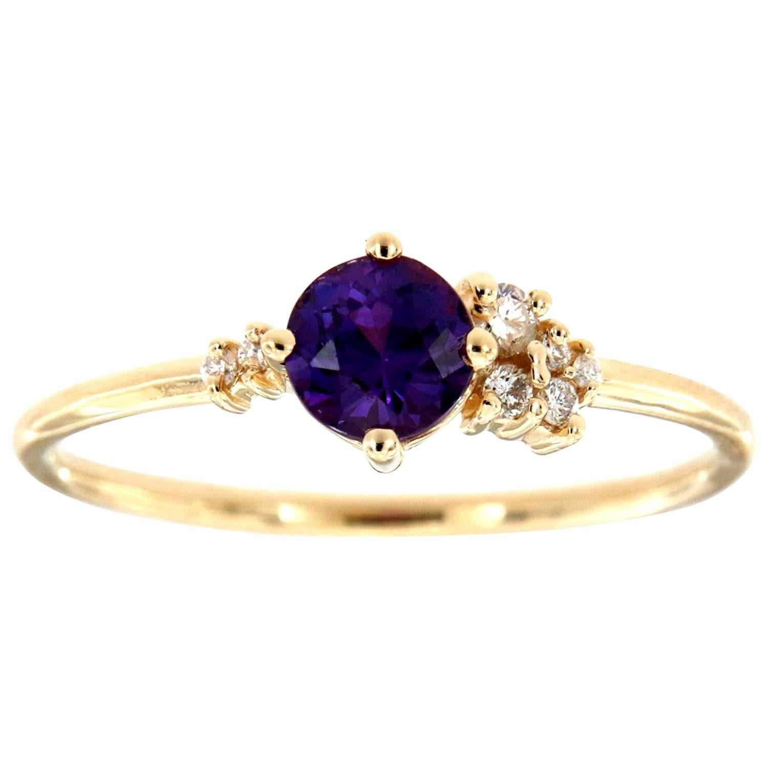 14 Karat Gold Organic Round Purple Sapphire Diamond Ring Center, 0.58 Carat For Sale