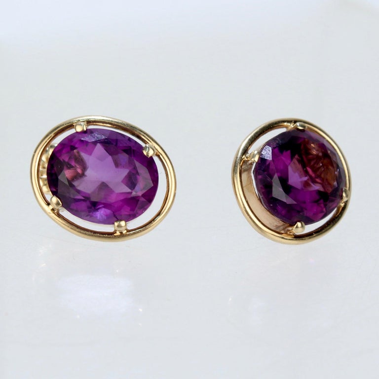 14 Karat Gold and Oval-Cut Purple Spinel Earrings For Sale at 1stDibs