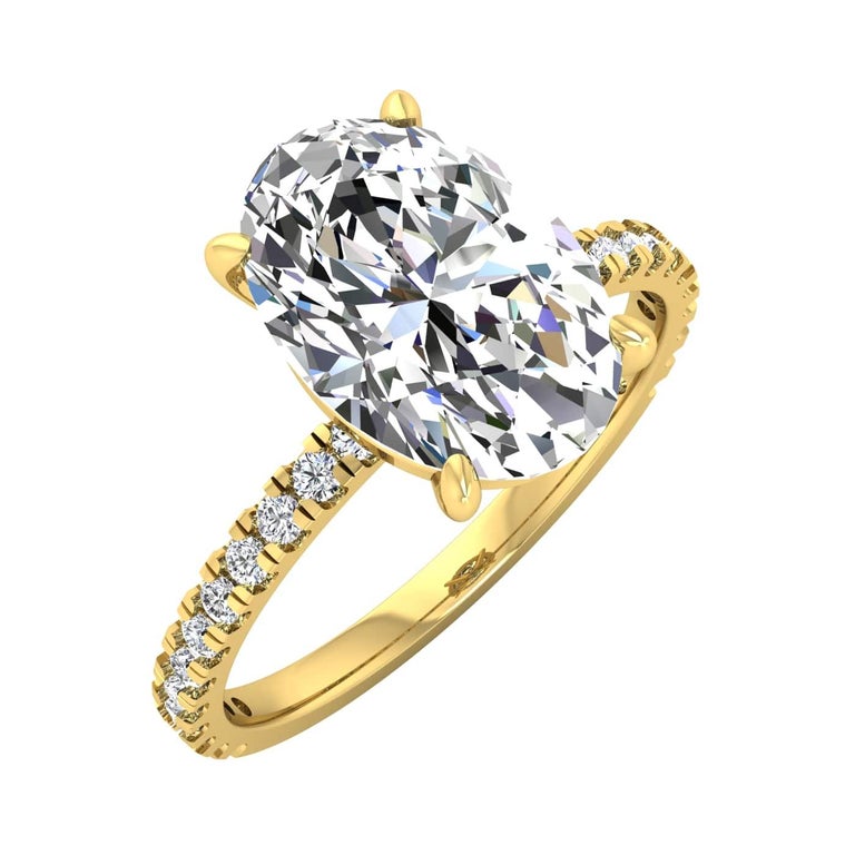 For Sale:  14 Karat Gold Oval Diamond with Pavé 2.5 Carat Center '2.8 Carat' L SI2 GIA 2