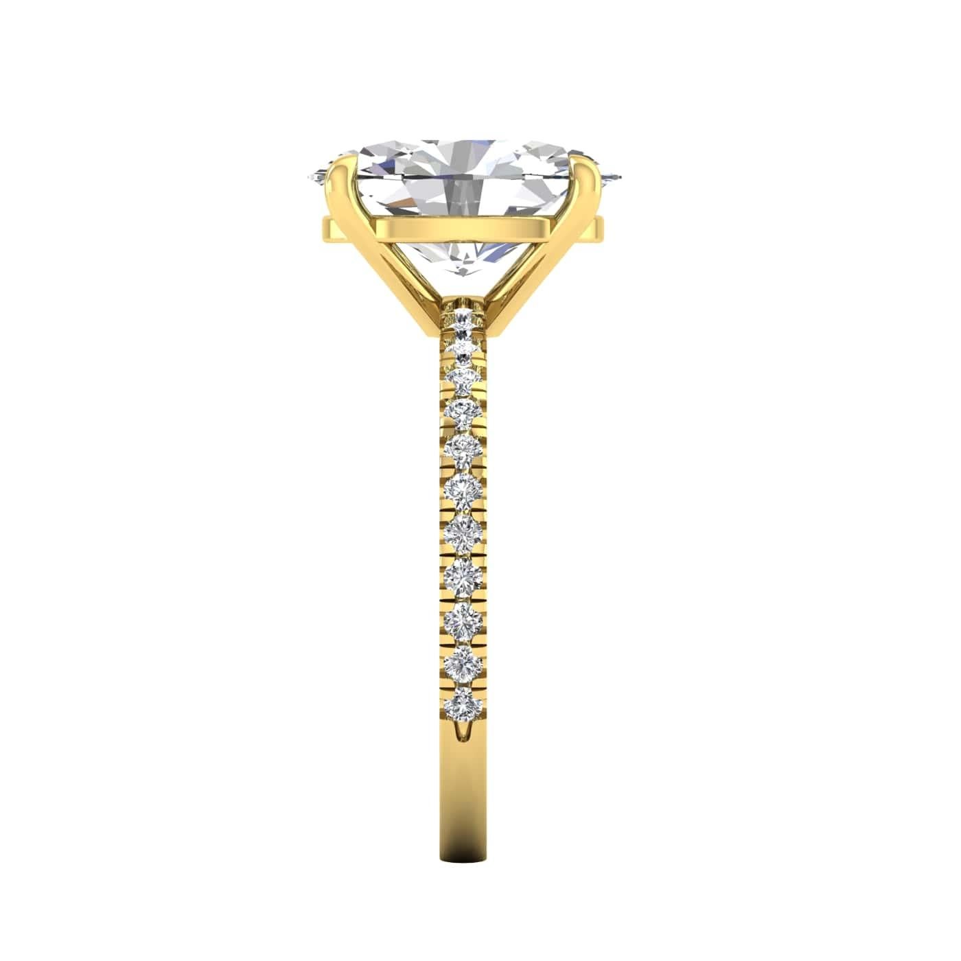 For Sale:  14 Karat Gold Oval Diamond with Pavé 2.5 Carat Center '2.8 Carat' L SI2 GIA 4