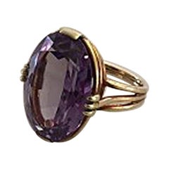 14 Karat Gold Ring Marked JF Ornamented with Amethyst Stone