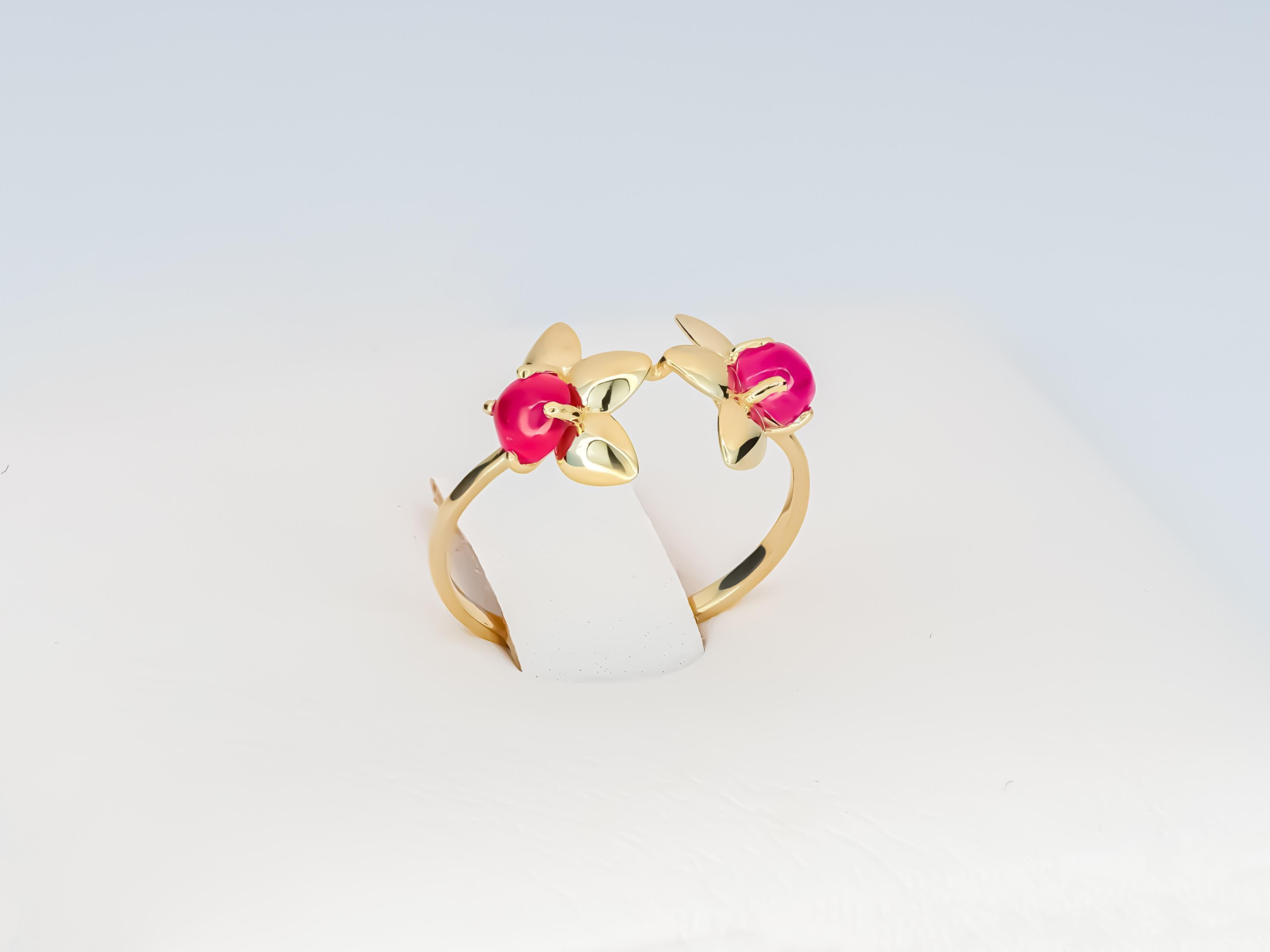 Cabochon 14 Karat Gold Ring with 2 Rubies, Flower Gold Ring, July Birthstone Ruby Ring For Sale