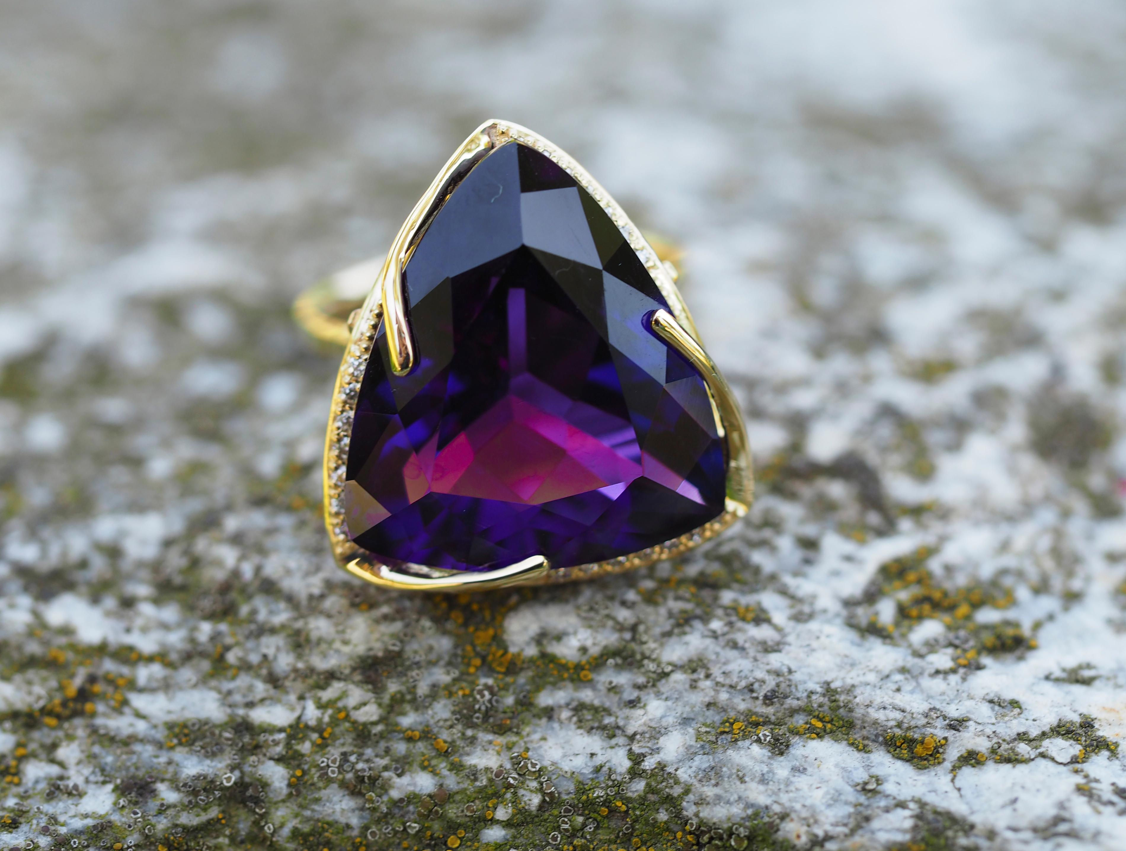 14 Karat Gold Ring with Amethyst and Diamonds, Amethyst Cocktail Ring 4