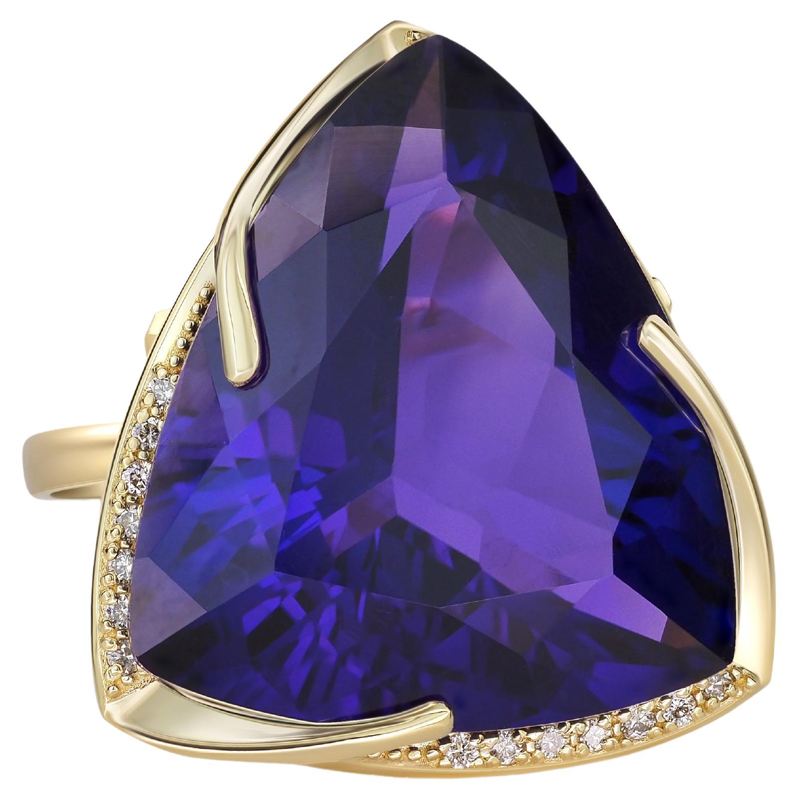 14 Karat Gold Ring with Amethyst and Diamonds, Amethyst Cocktail Ring