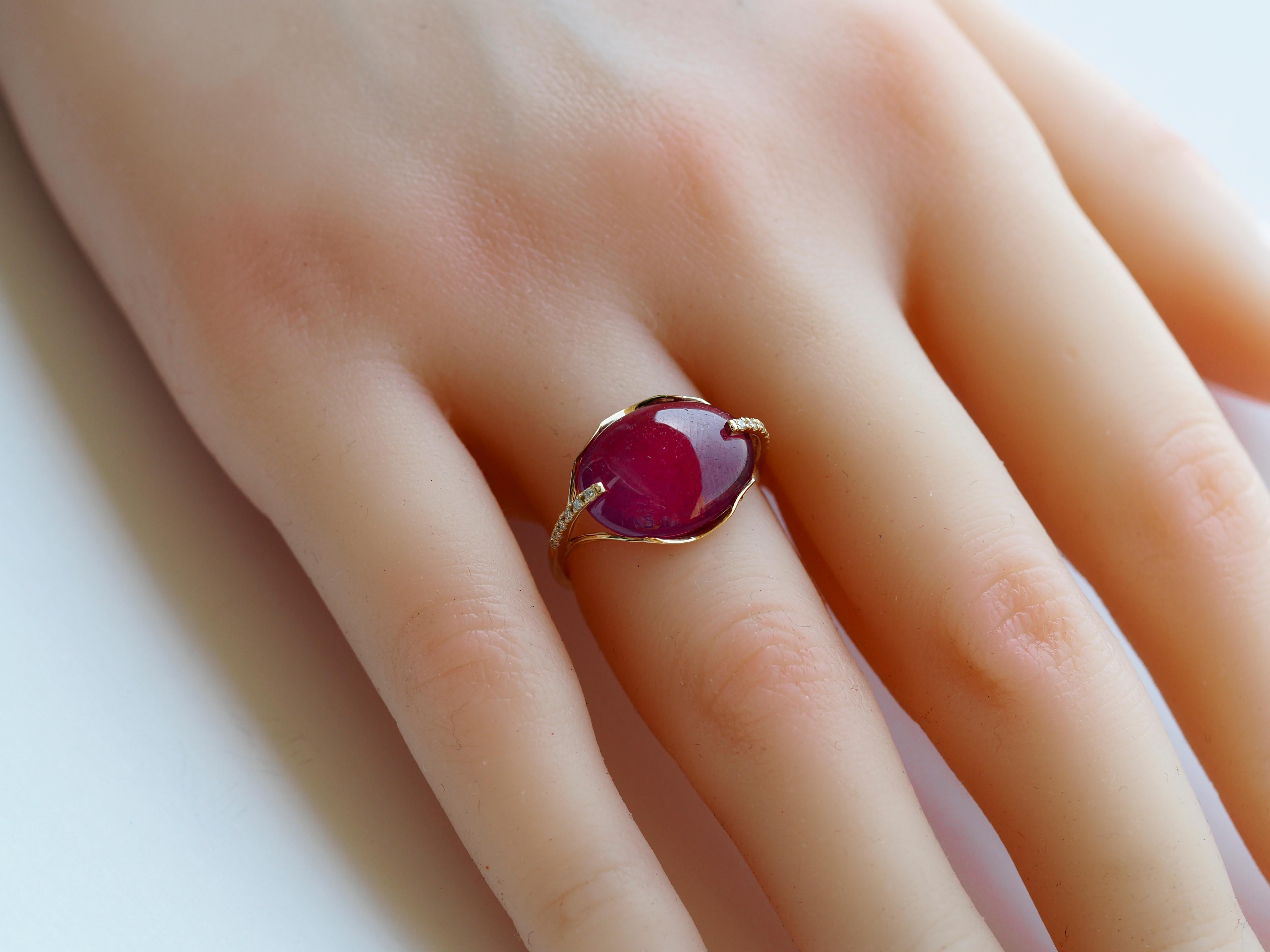 14 Karat Gold Ring with Cabochon Ruby and Diamonds. July birthstone ruby ring 5