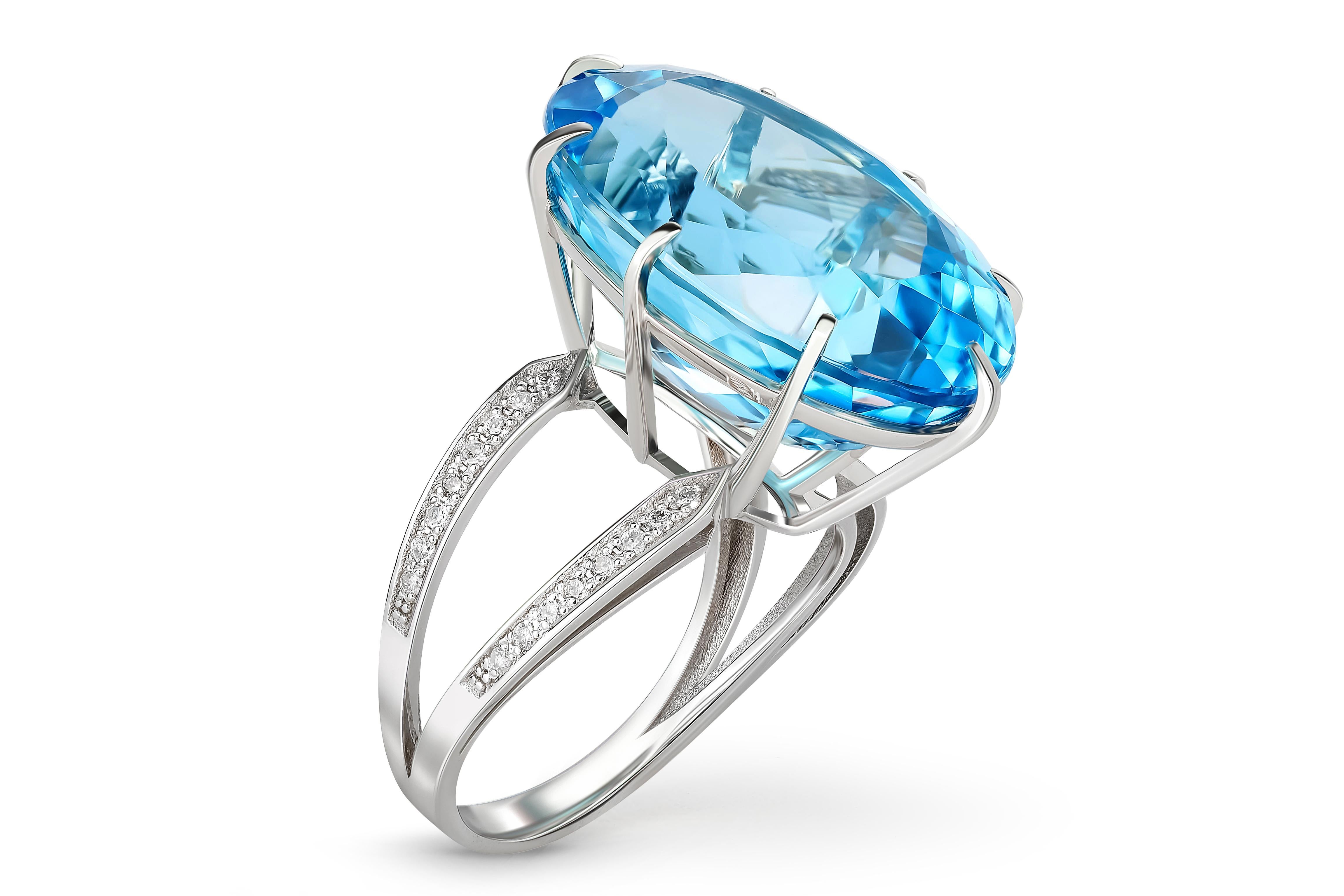 Oval Cut 14 Karat Gold Ring with Oval Topaz and Diamonds, Gold Ring with Sky Blue Topaz For Sale