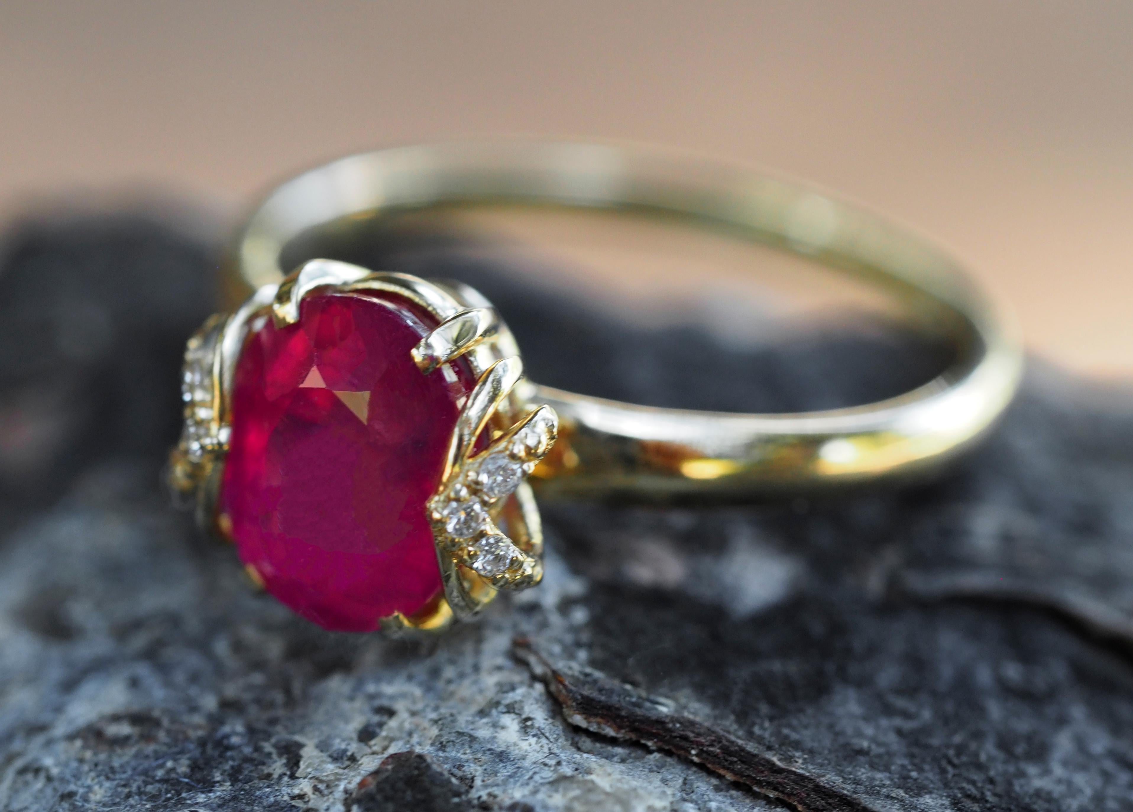 14 Karat Gold Ring with Ruby and Diamonds, Oval Ruby Ring 1