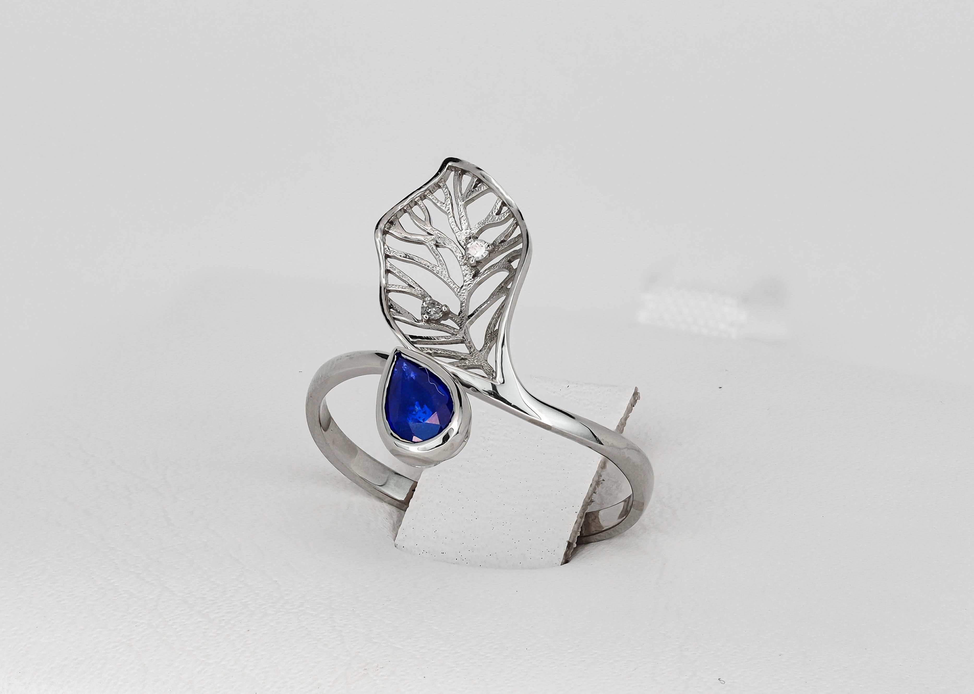 For Sale:  14 Karat Gold Ring with Sapphire and Diamonds. 6