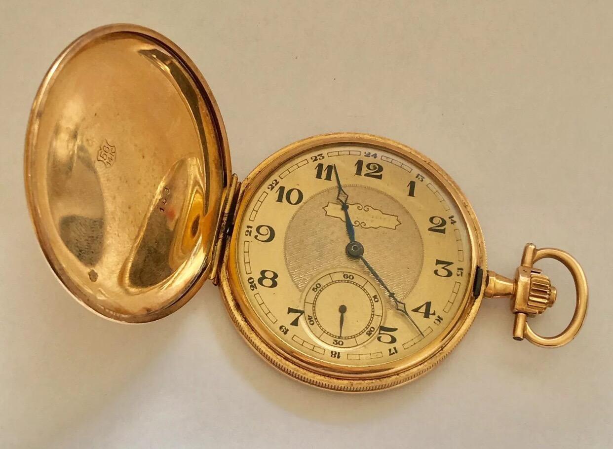 14 Karat Gold Slim Full Hunter Cased Audemars Freres Geneve Dress Pocket Watch In Good Condition For Sale In Carlisle, GB