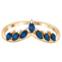 Used 14 Karat Gold Tiara Ring with Genuine Sapphires