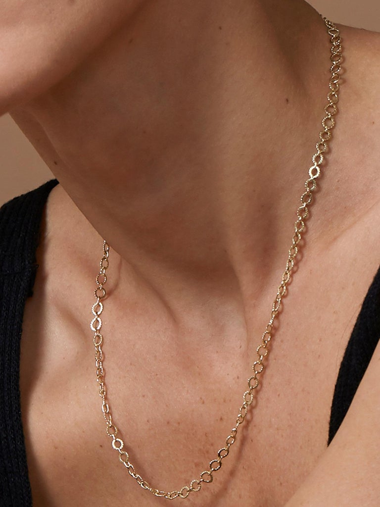 14 Karat Gold Twisted Wire Filigree Round Chain Link Necklace by Mon