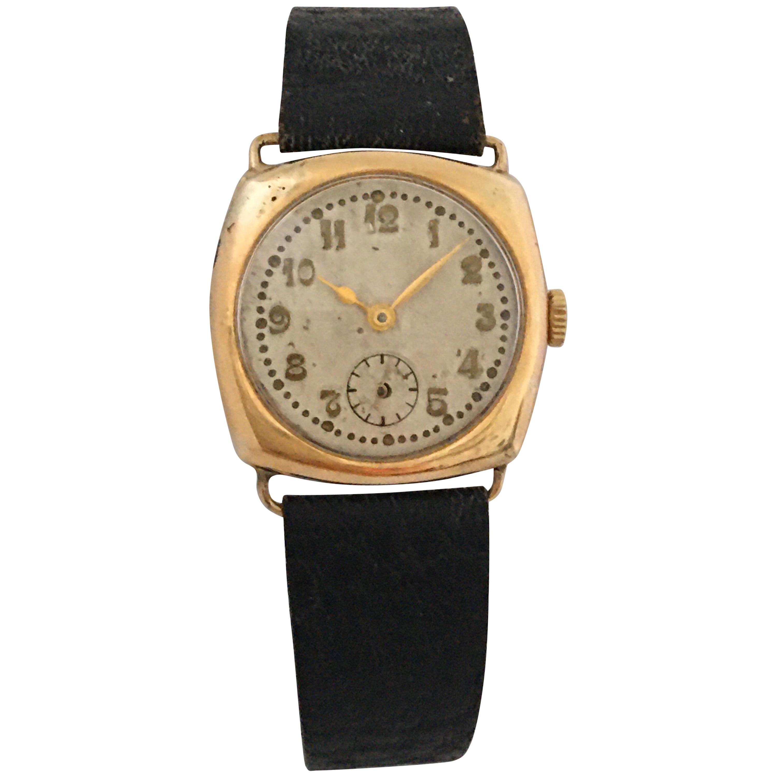 14 Karat Gold Vintage 1950s HERA Swiss Mechanical Watch For Sale