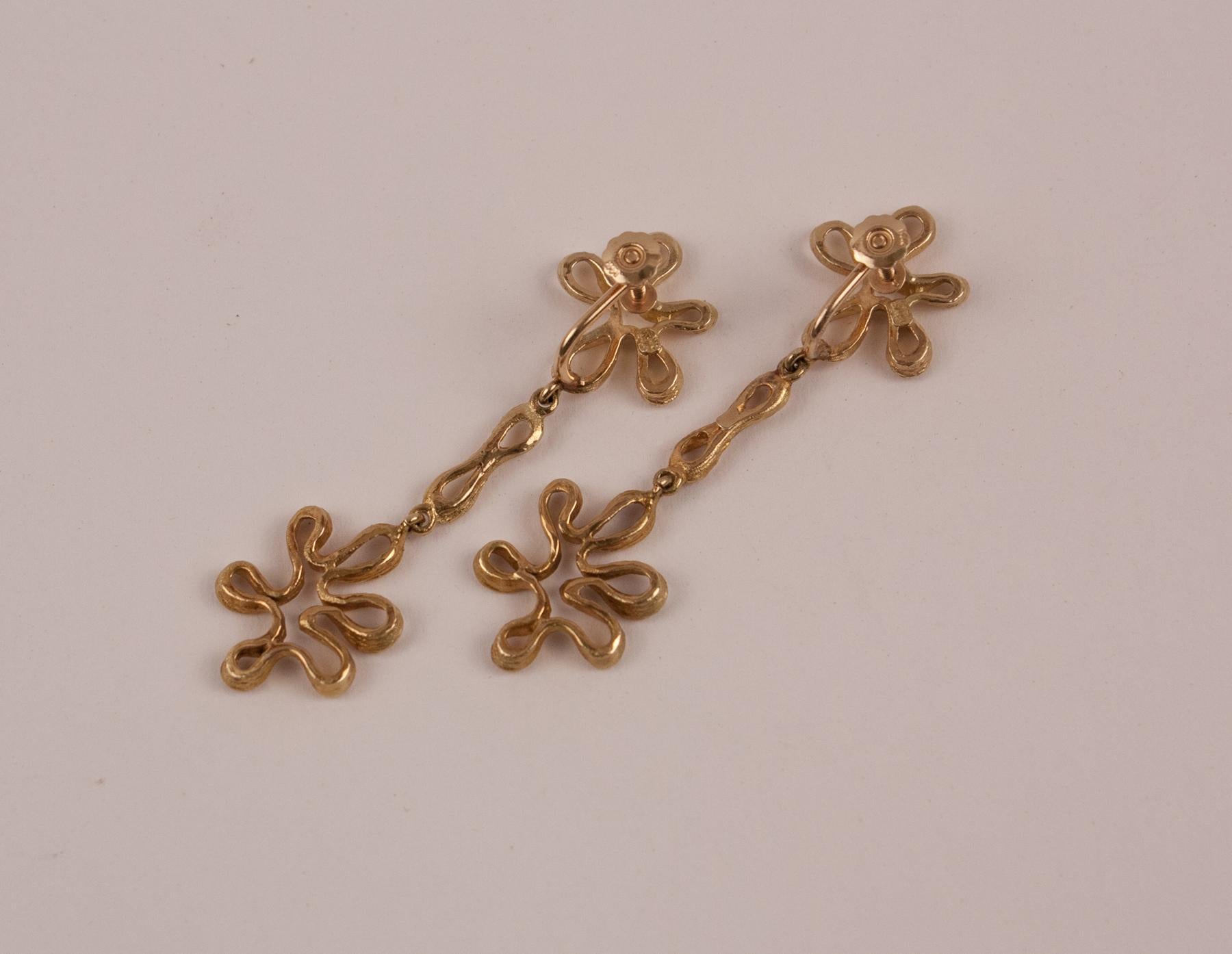 Women's 14 Karat Gold Vintage Mod Clip-On Screw Back Dangle Earrings