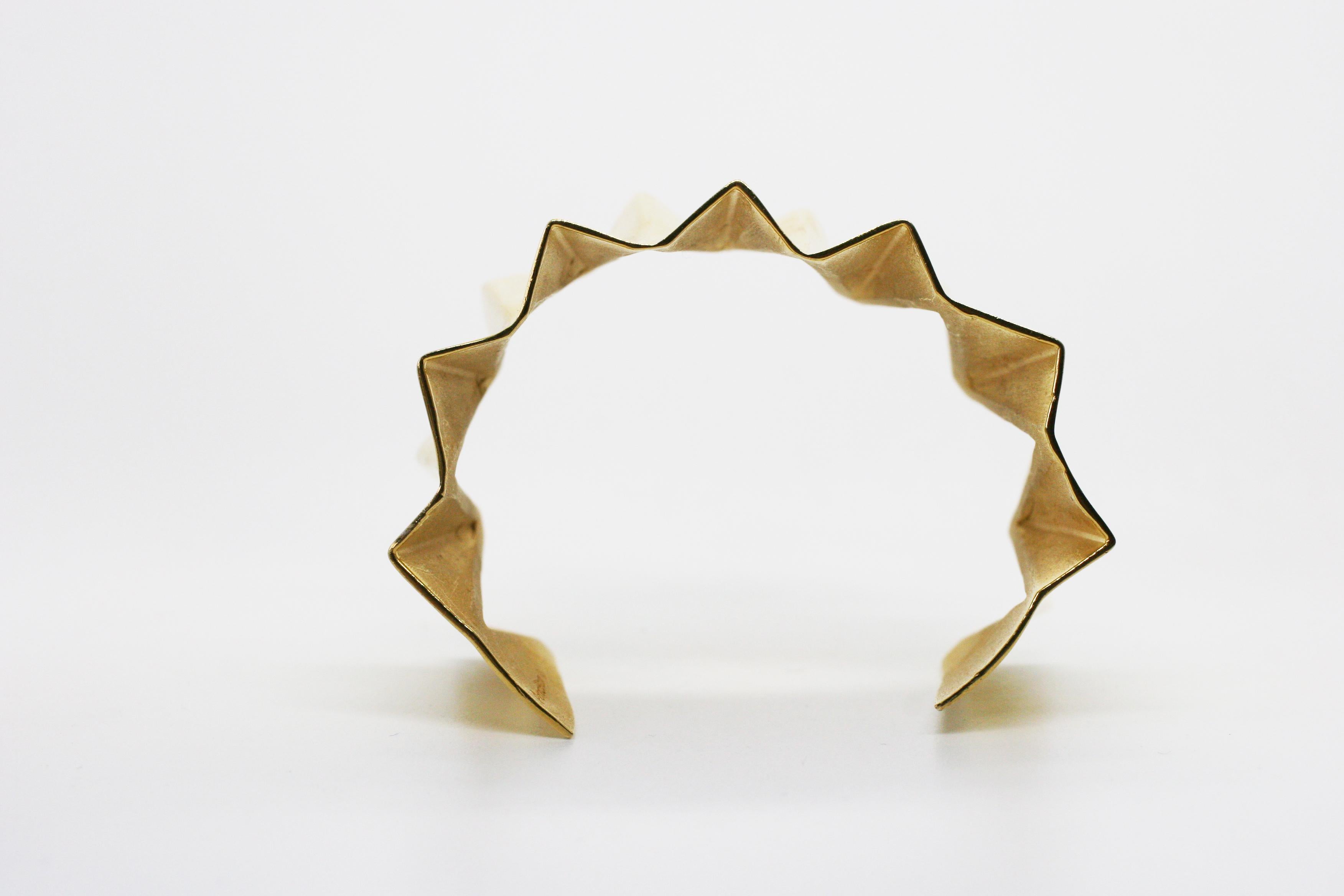 Contemporary 14 Karat Gold Wide Folded Triangles Cuff  For Sale
