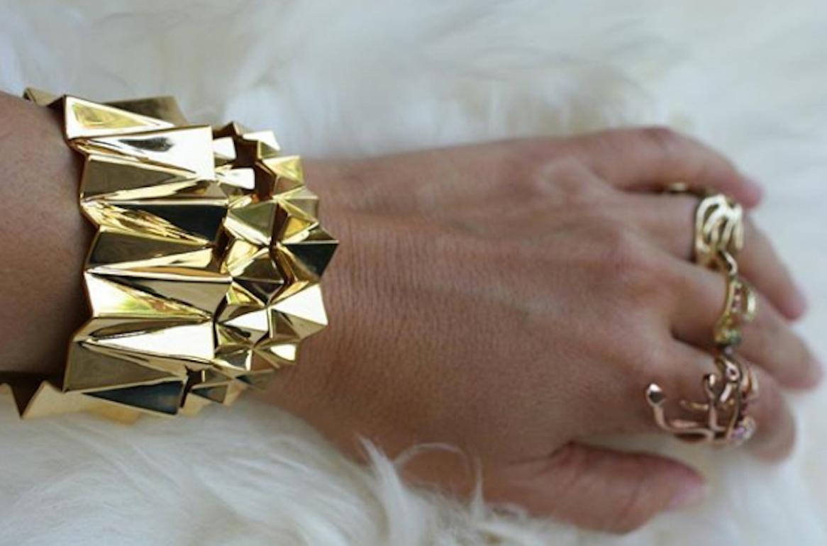 14 Karat Gold Wide Folded Triangles Cuff  In New Condition For Sale In West Hollywood, CA