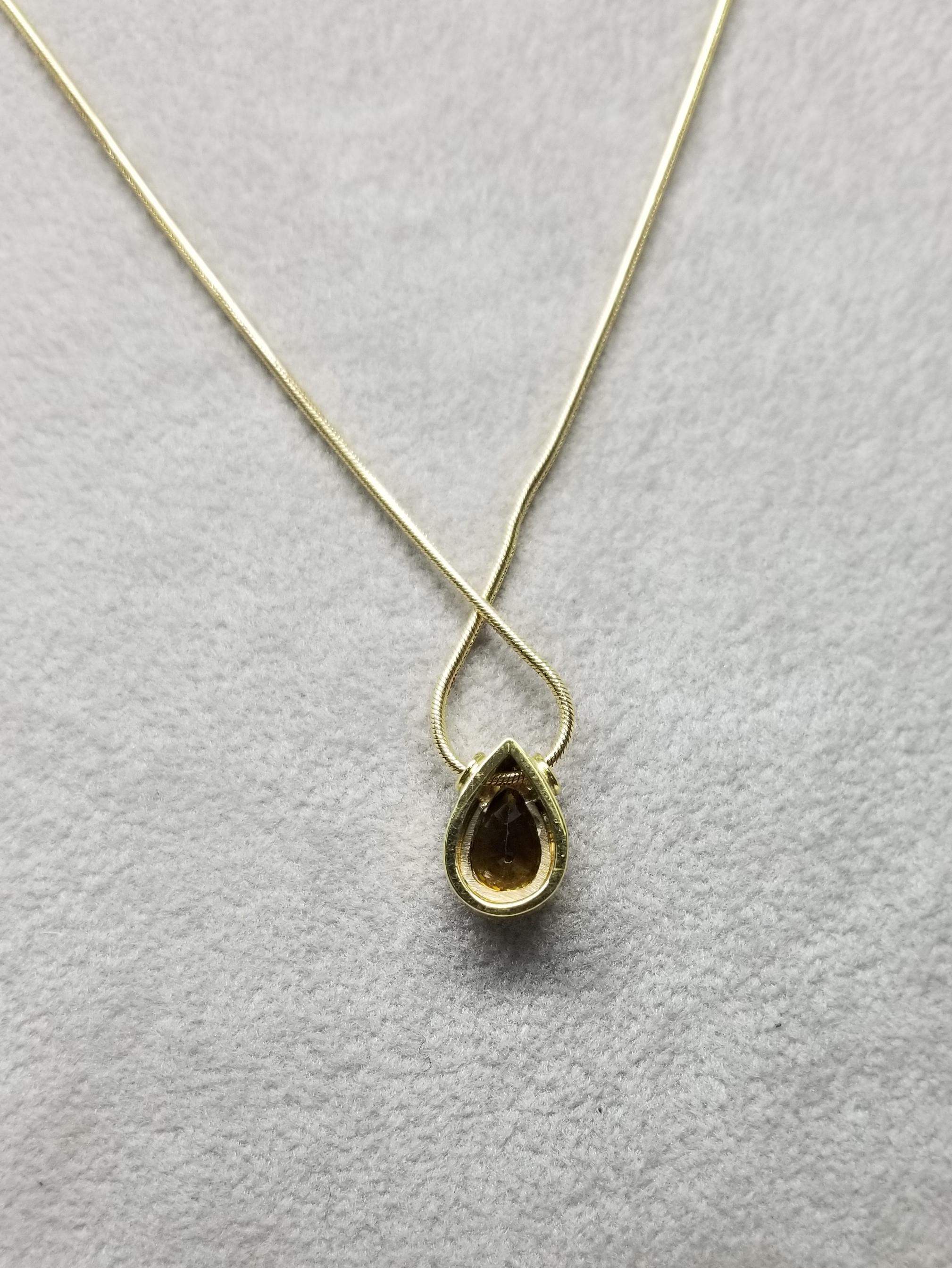 14 Karat Goldener Spinell und Diamant-Halskette (Tropfenschliff) im Angebot