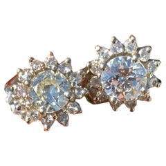 Boucles d'oreilles avec halo en diamant naturel de 2,50 carats et brillant, 14 carats