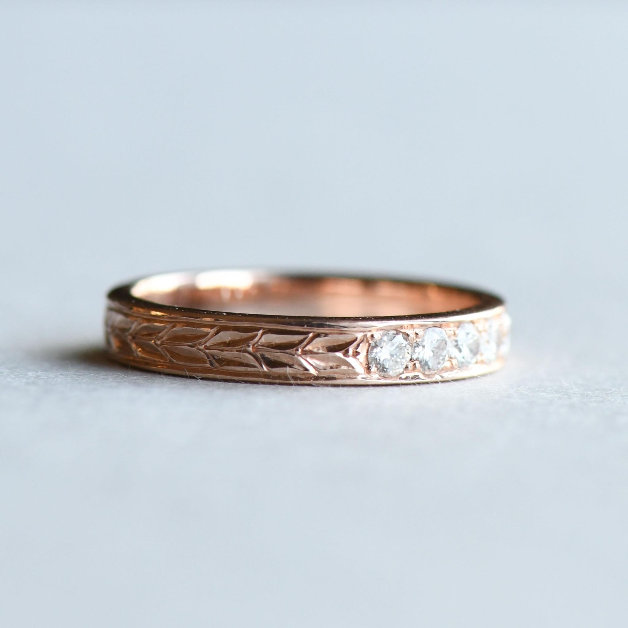 14 Karat Hand Engraved Diamond Rose Gold Band In New Condition For Sale In Wallingford, CT