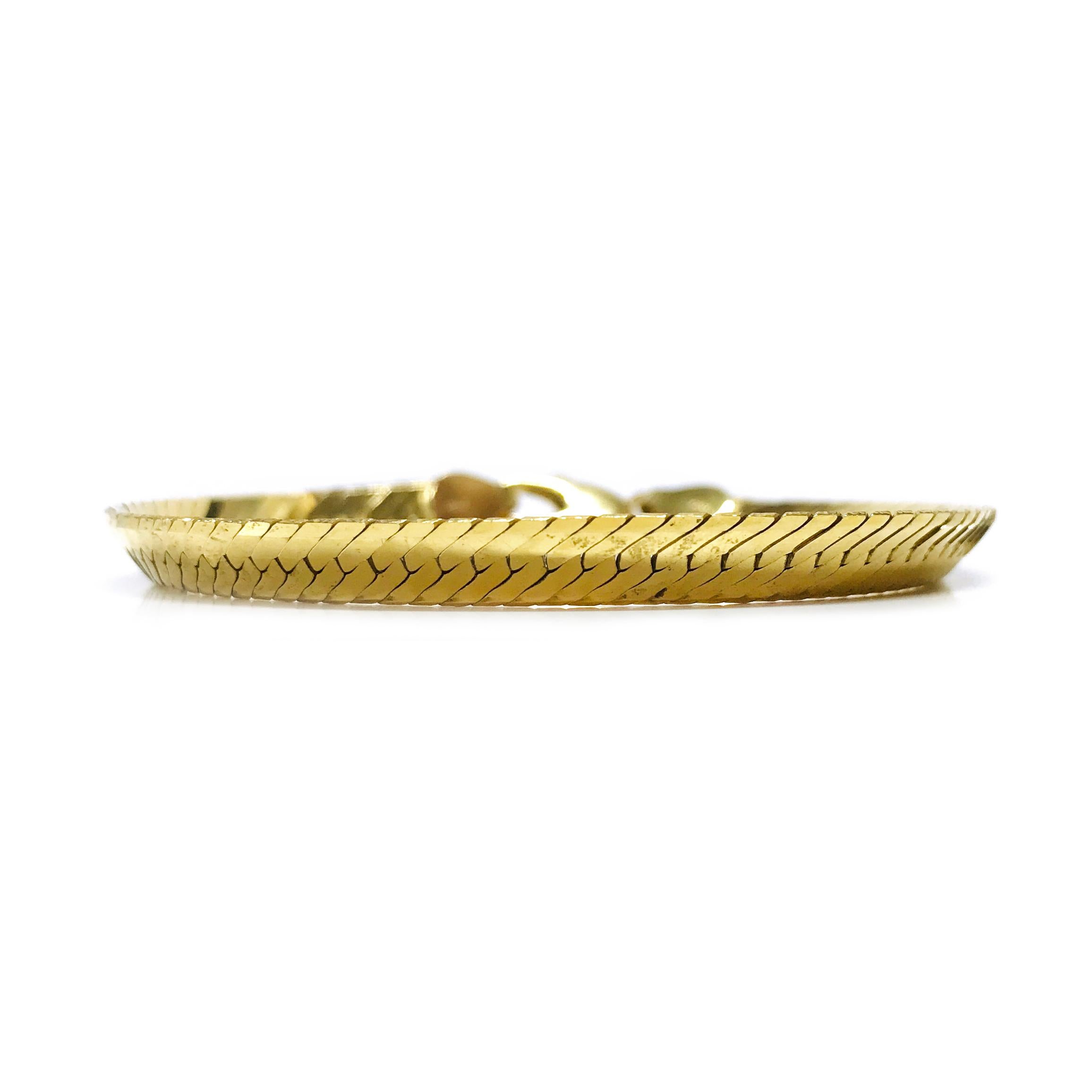 Rétro Bracelet italien à chevrons en or 14 carats en vente