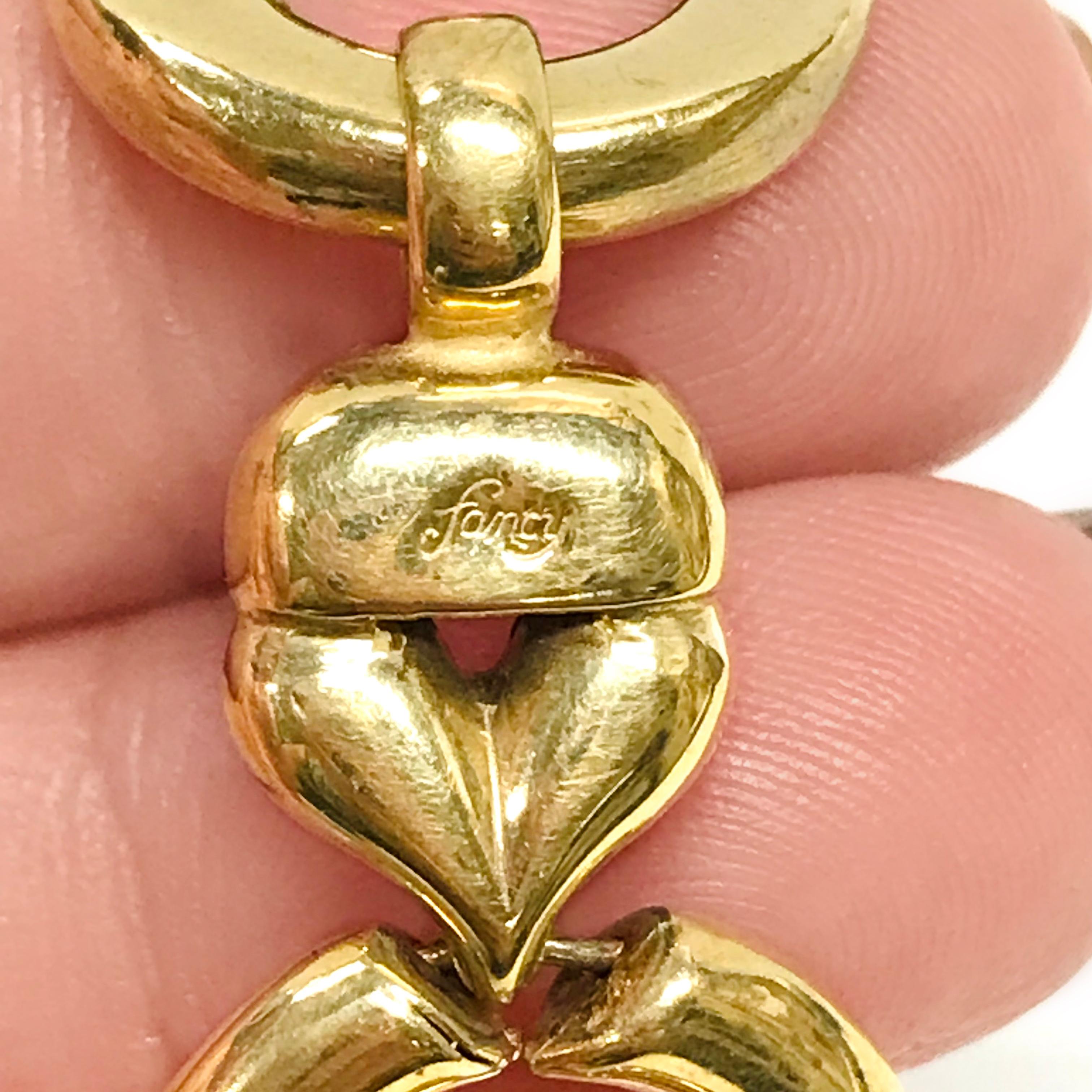 Bracelet italien en forme de cercle de cœurs 14 carats Unisexe en vente