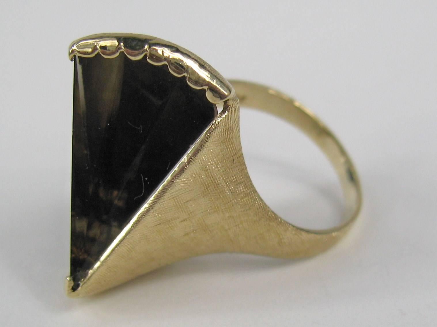 14 Karat Modernist Topaz Gold Ring, 1960s For Sale 4