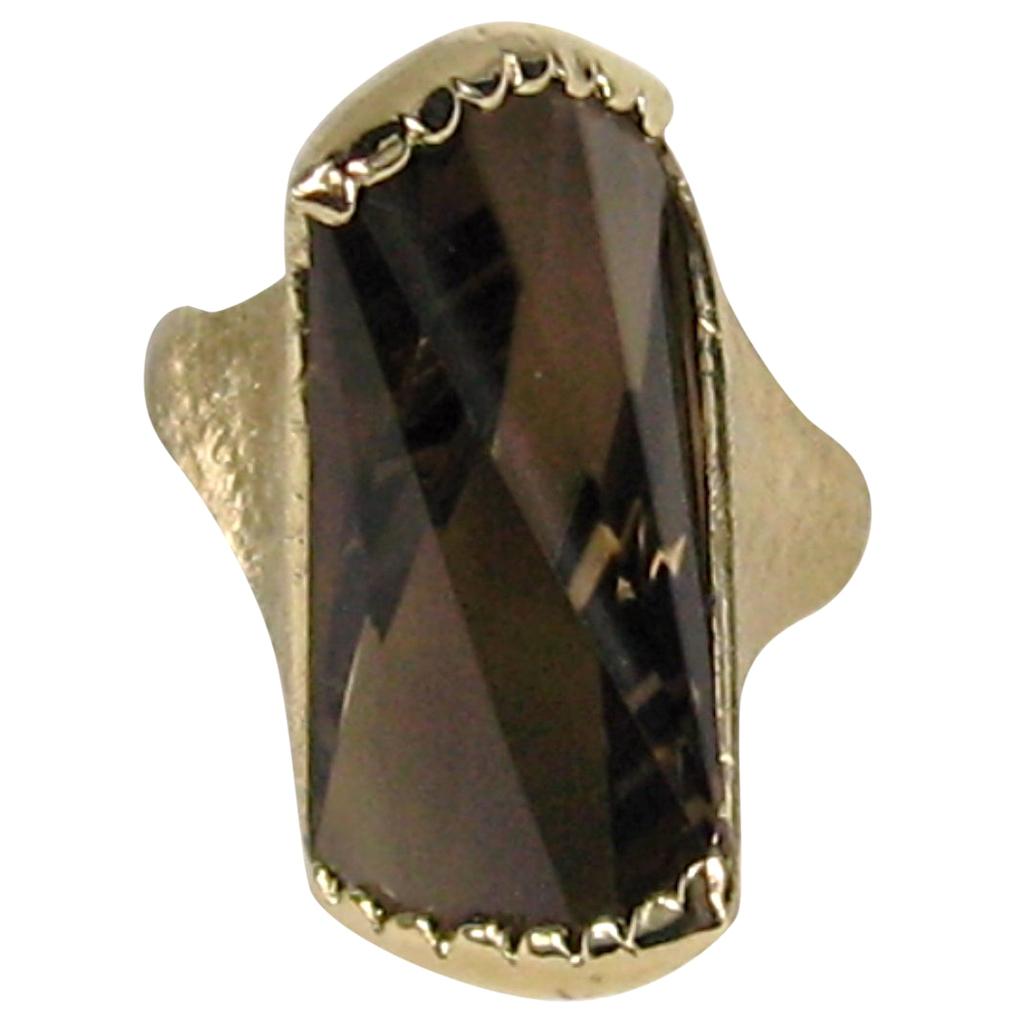 14 Karat Modernist Topaz Gold Ring, 1960s For Sale