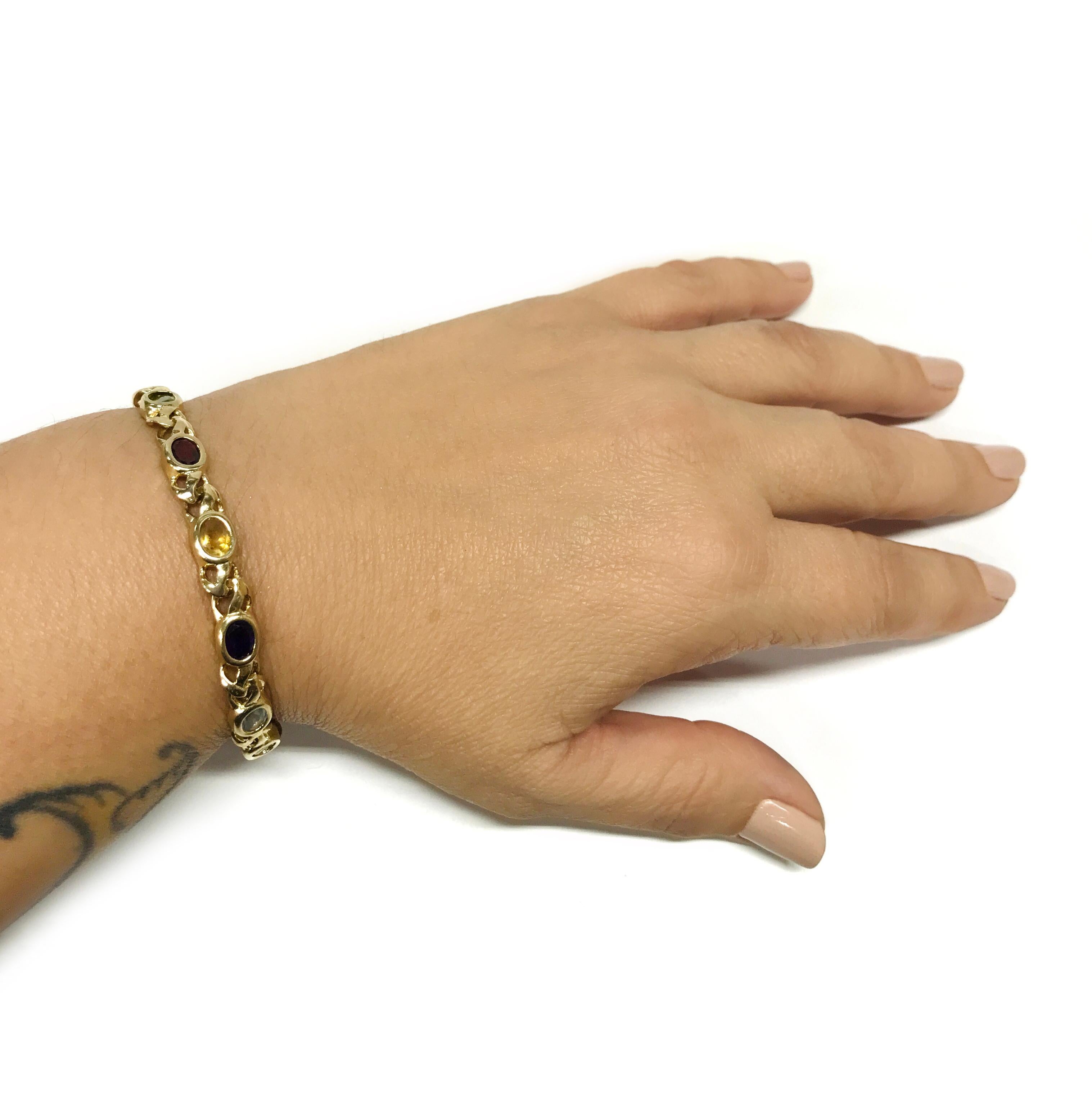 Armband mit mehreren Edelsteinen aus 14 Karat im Zustand „Gut“ im Angebot in Palm Desert, CA