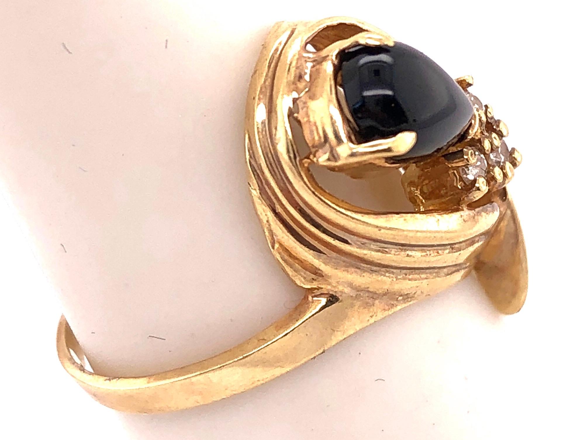14 Karat Onyx and Diamond Yellow Gold Ring Freeform 0.03 TDW For Sale 4