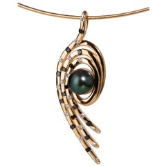 Collier pendentif en forme de spirale ouvert en or 14k avec diamants 