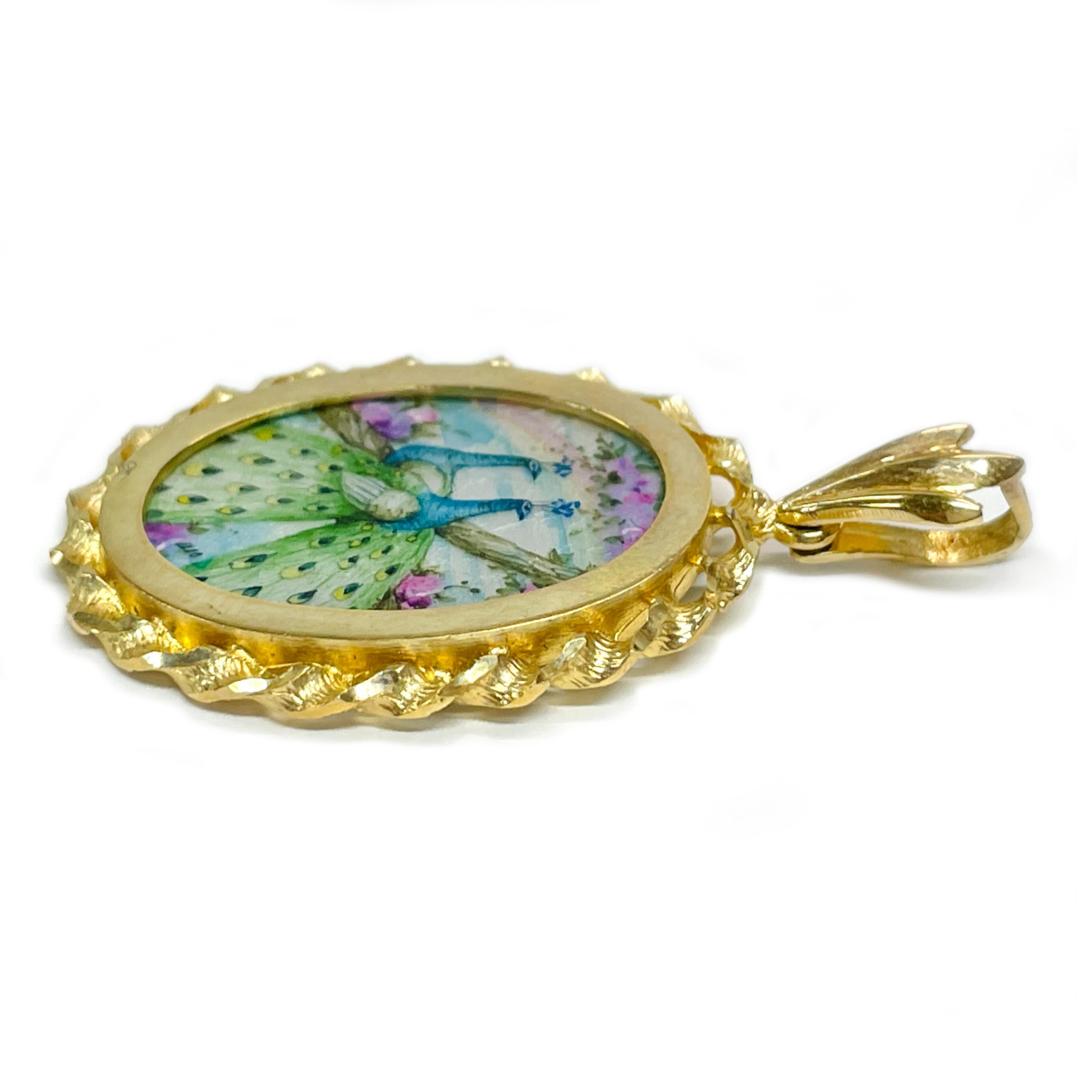 Contemporain Pendentif chef-d'œuvre paon en or 14 carats peint à la main MOP n°0712 en vente