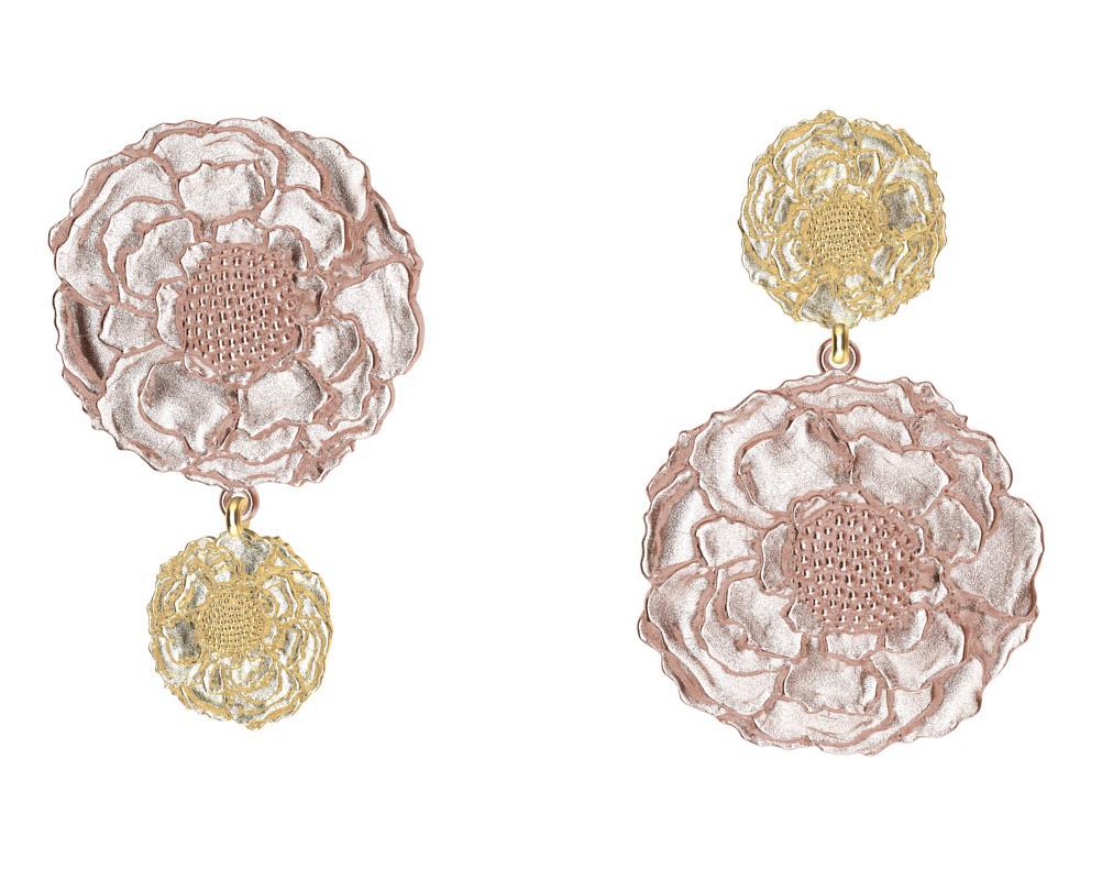 14 Karat Pink and Yellow Gold Marigold Flower Earrings Mixmatch In New Condition For Sale In New York, NY