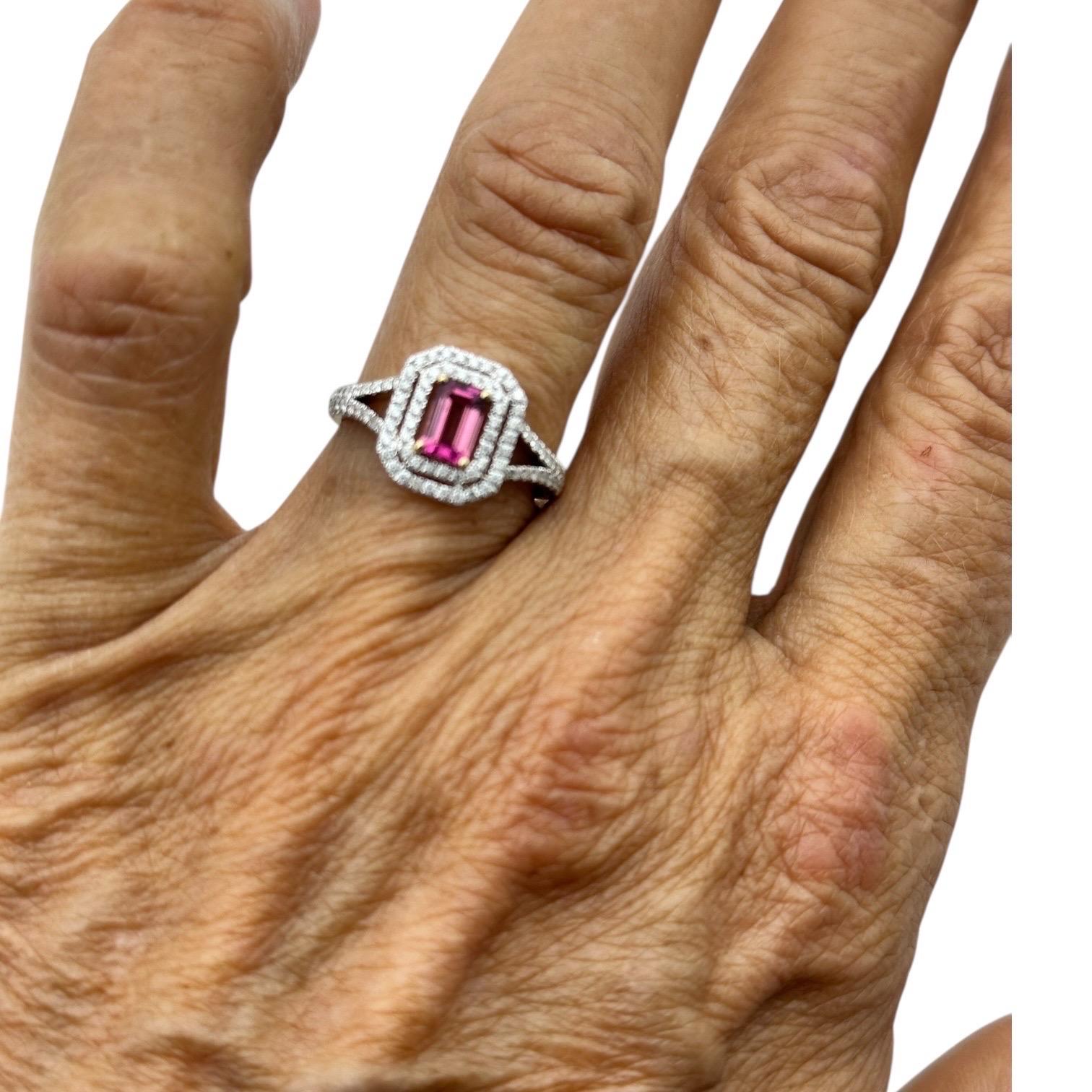 Anello a doppia aureola con tormalina rosa e diamanti in 14 carati in vendita 10