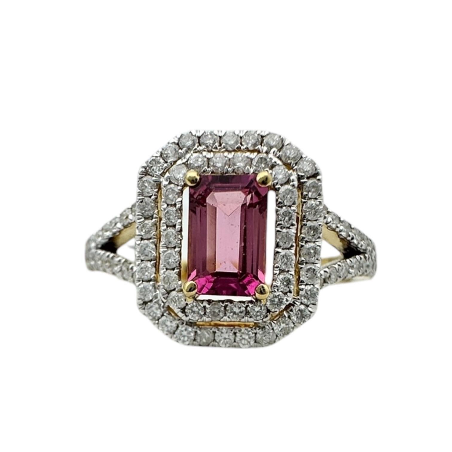 Taglio smeraldo Anello a doppia aureola con tormalina rosa e diamanti in 14 carati in vendita