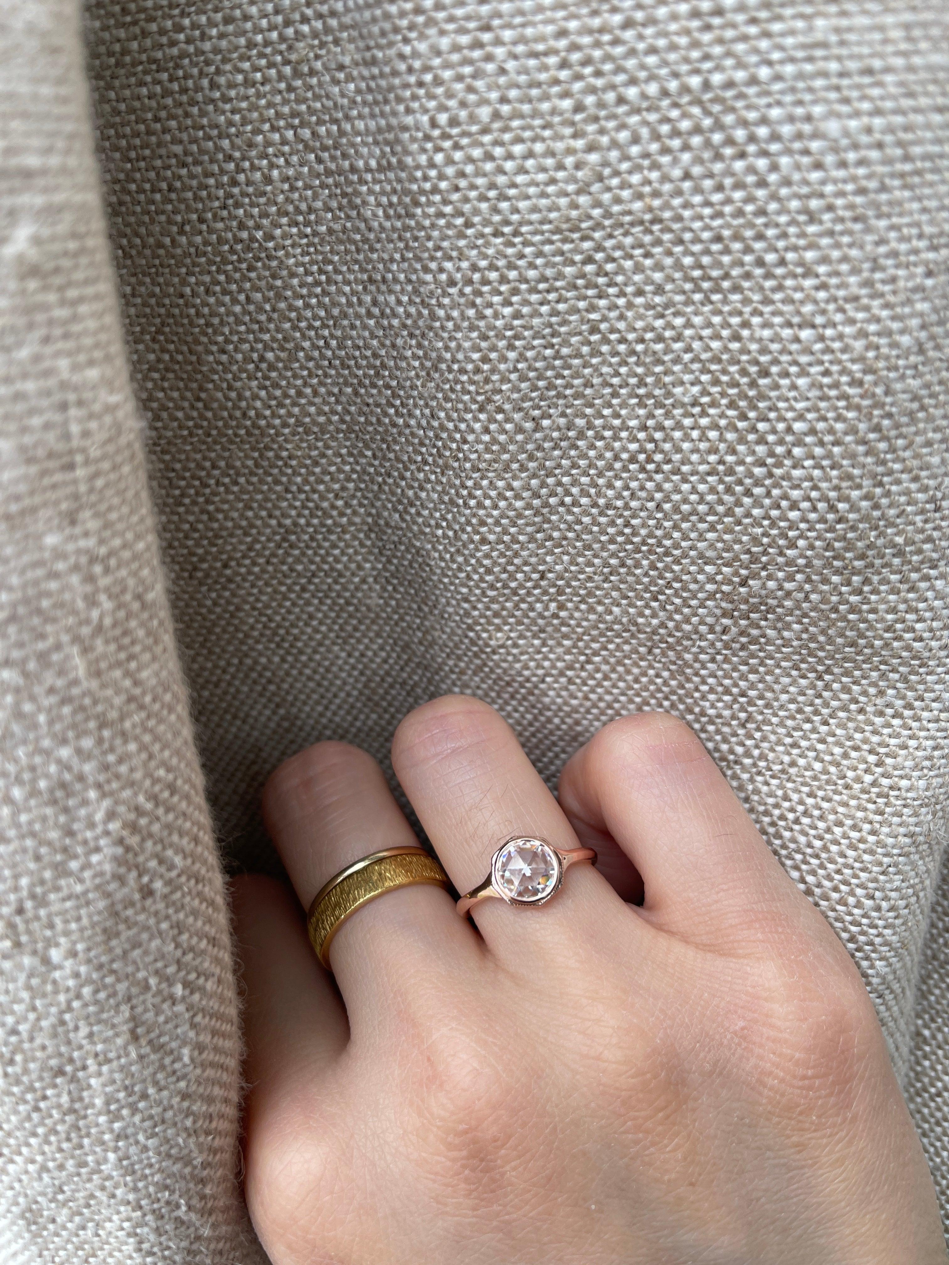 Im Angebot: 14 Karat Rose Cut .88 Karat Diamantring, Roségoldring, Diamantring mit Rosenschliff () 3
