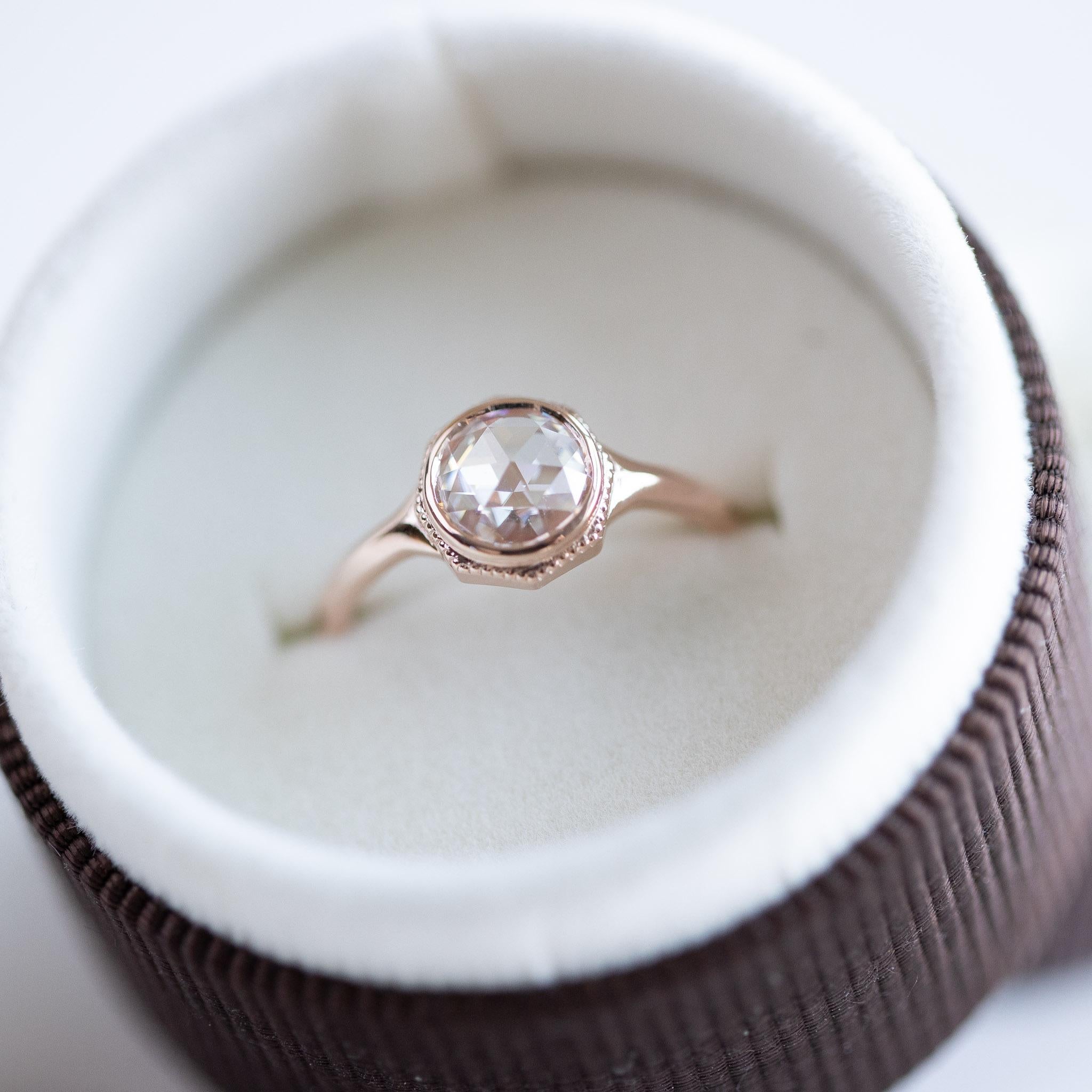 Contemporain Bague en or rose 14 carats, bague en or rose, diamant taillé en rose en vente