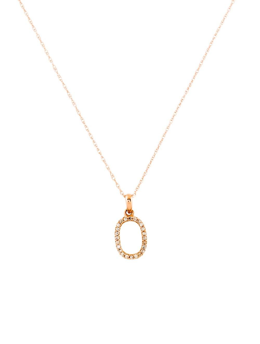 Taglio singolo Collana con ciondolo iniziale in oro rosa 14 carati con diamante da 0,06 carati, iniziale O in vendita