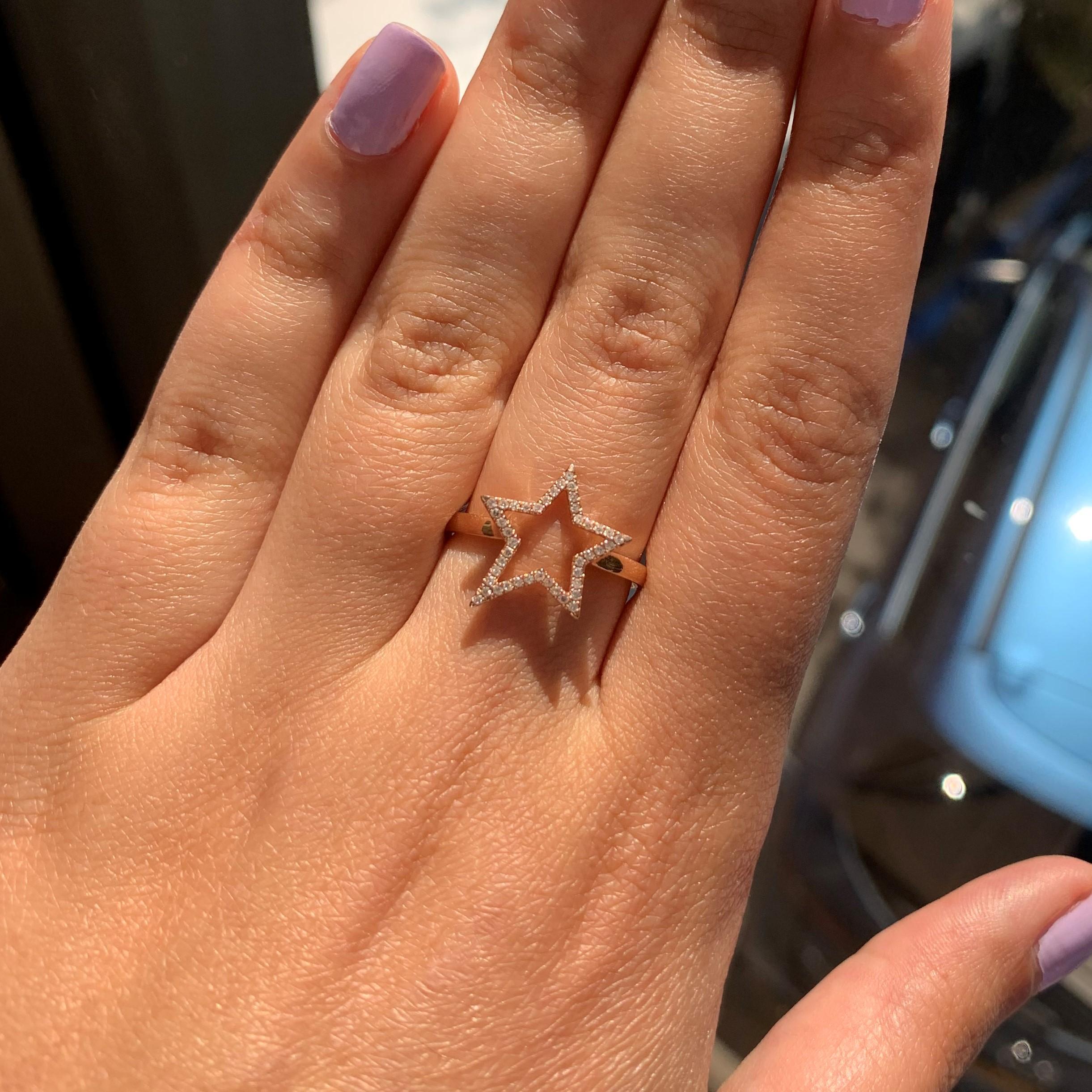 14 Karat Rose Gold 0.14 Carat Diamond Star Ring In New Condition For Sale In Great neck, NY