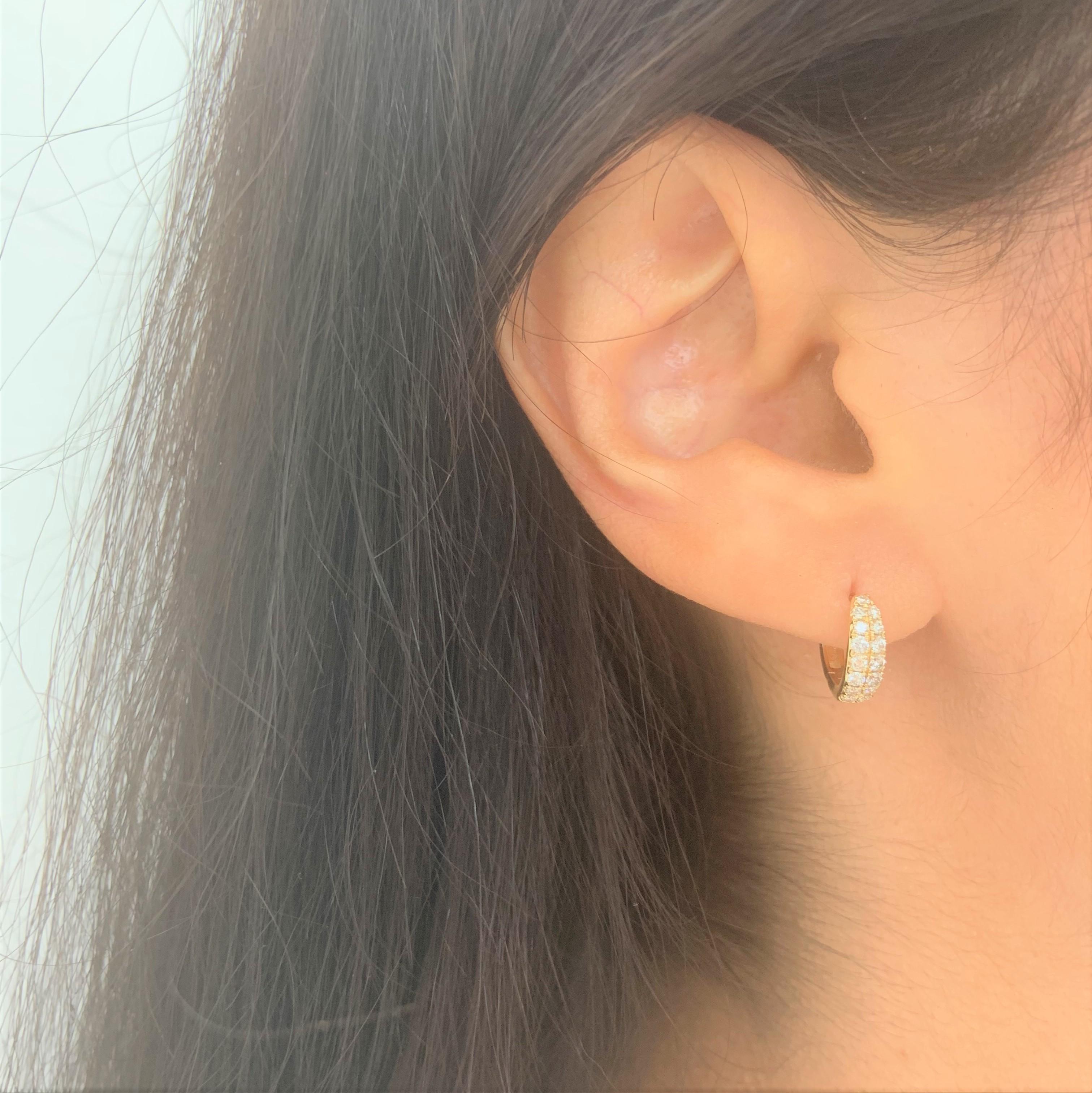 14 Karat Rose Gold 0.39 Carat Diamond Double Row Huggie Earrings For Sale 1