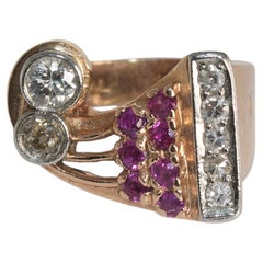 Retro-Ring aus 14 Karat Roségold mit 1,25 Karat Diamant und Rubin
