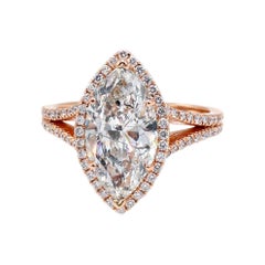 14 Karat Roségold Verlobungsring mit 3,02 Karat Marquise-Diamant-Halo