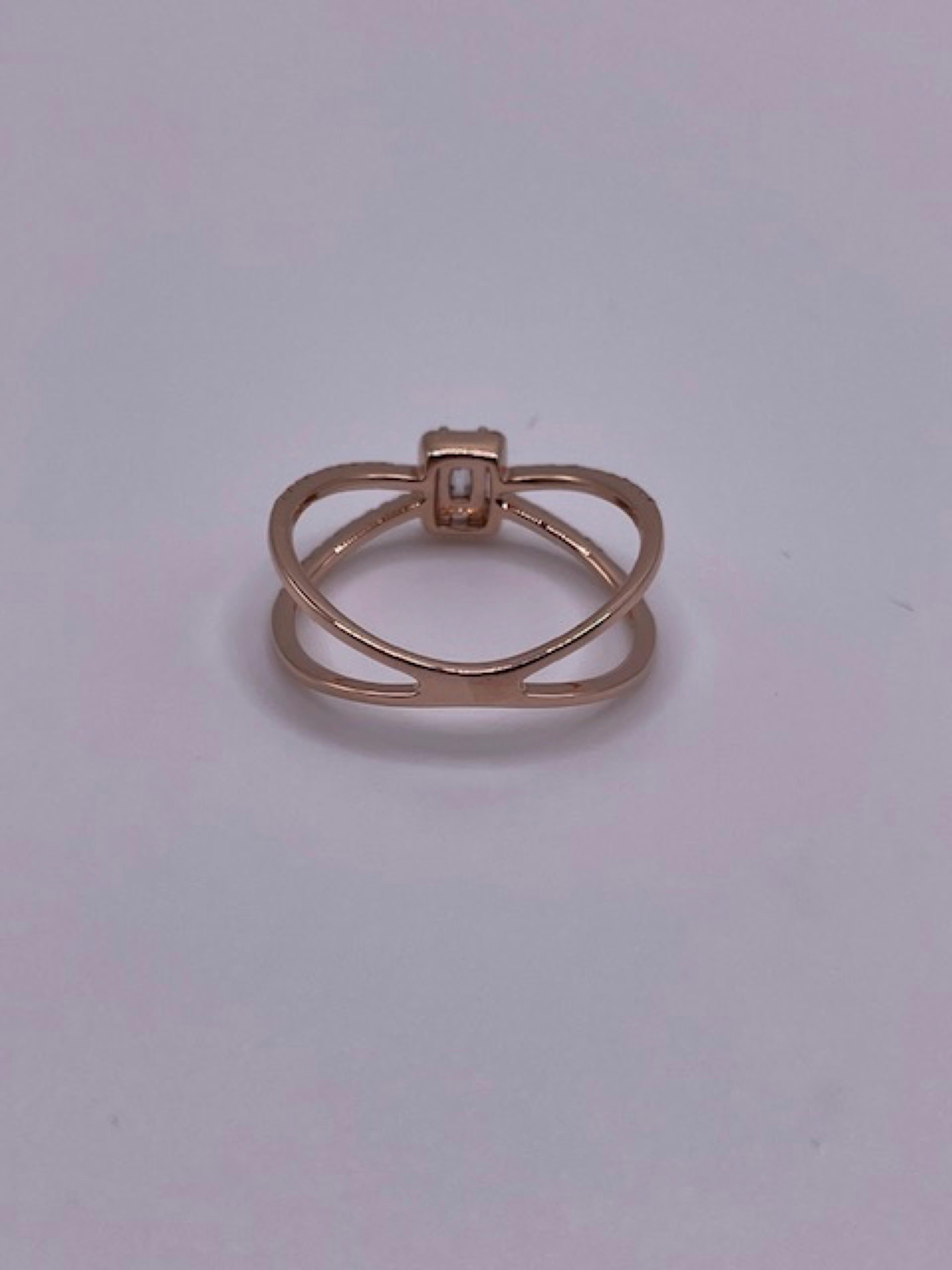 14 Karat Rose Gold Cocktail Diamond Ring For Sale 1