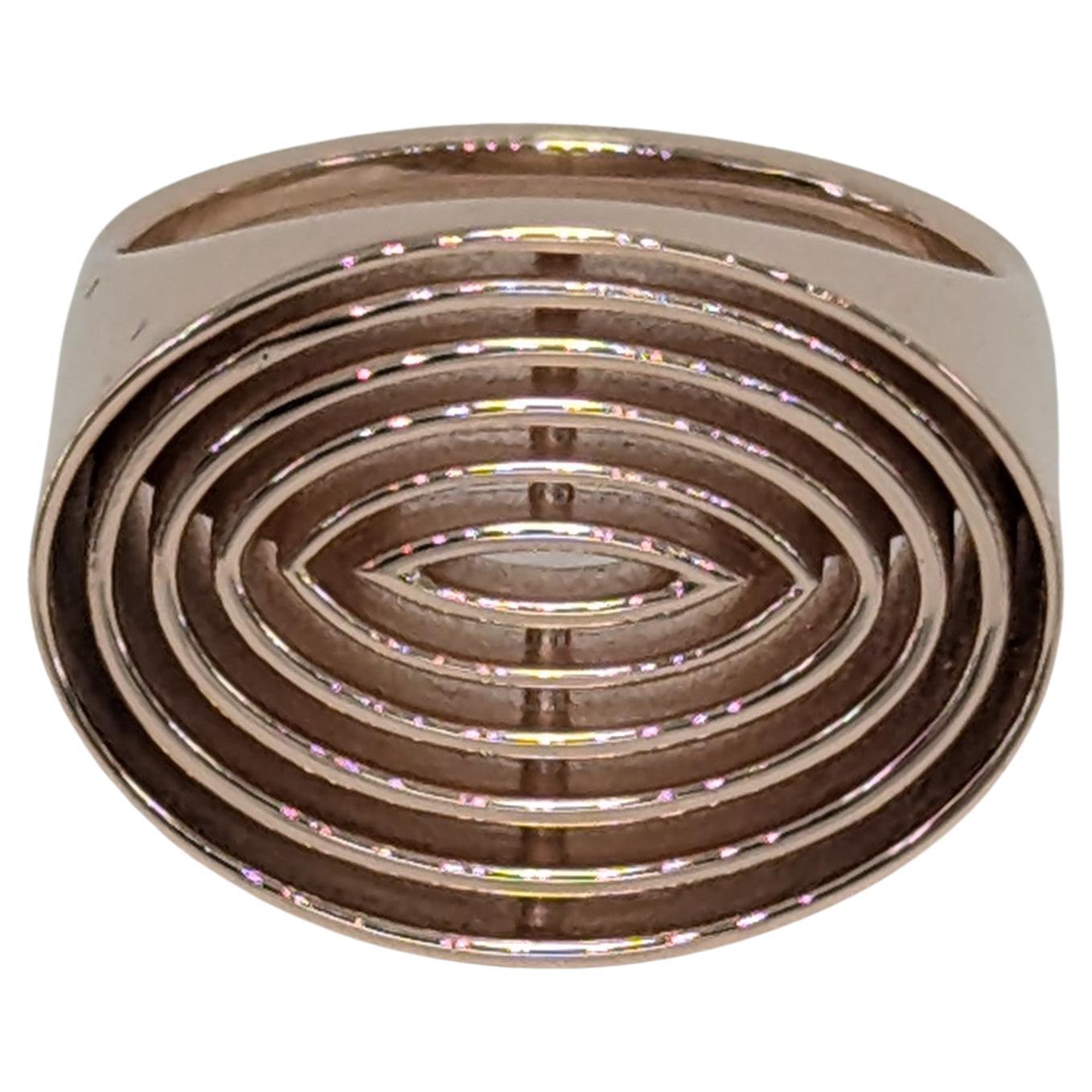 Bague concave ovale en or rose 14 carats