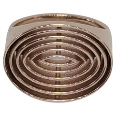 Konkaver ovaler Ring aus 18 Karat Roségold