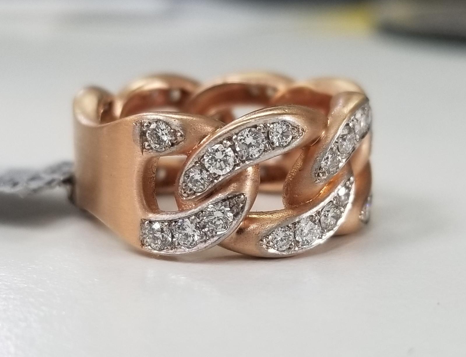 Contemporary 14 Karat Rose Gold Diamond Pave' Link Ring