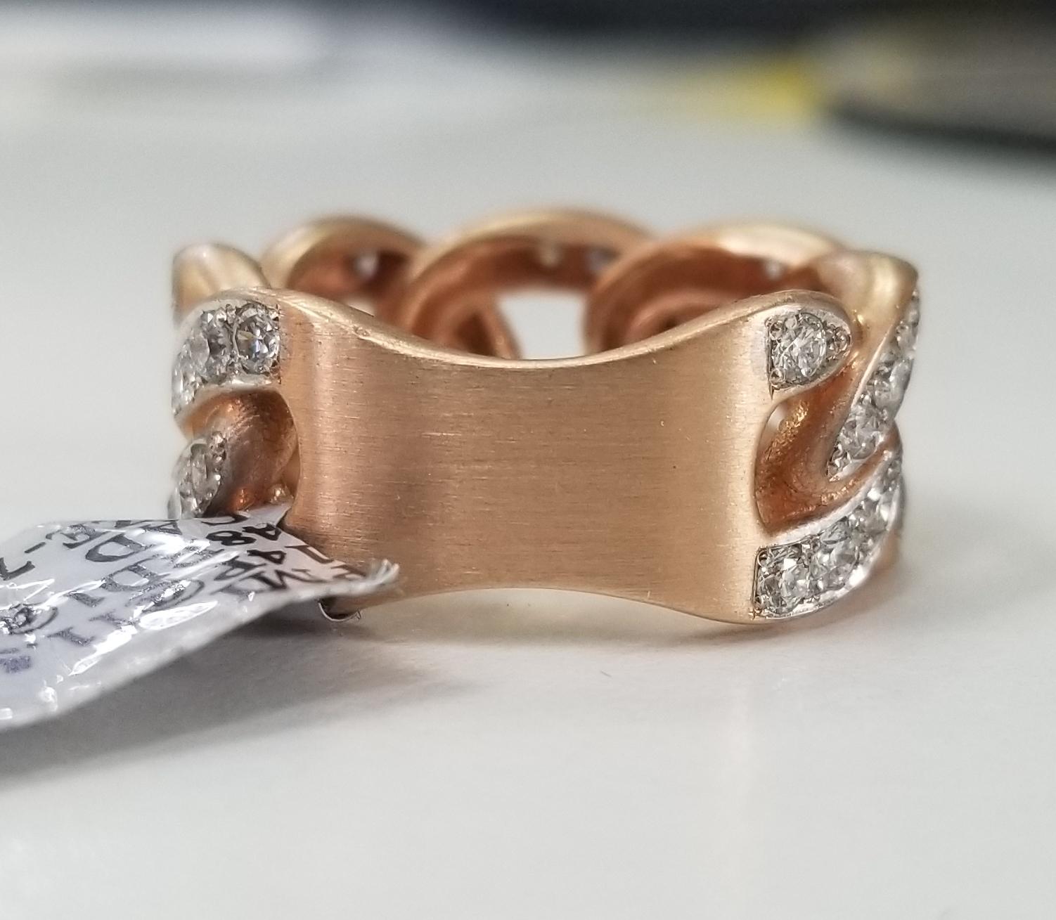 Round Cut 14 Karat Rose Gold Diamond Pave' Link Ring