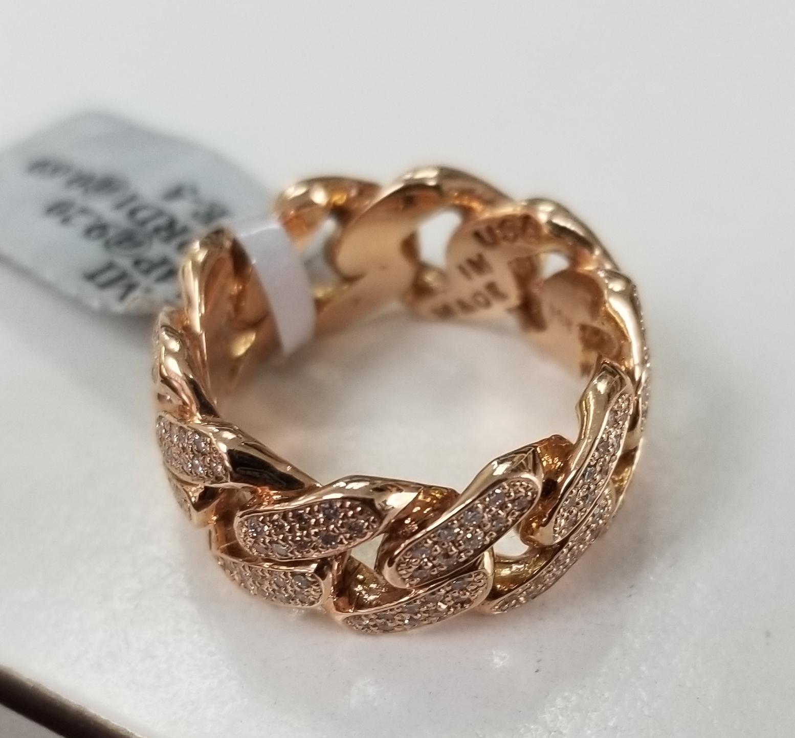 Round Cut 14 Karat Rose Gold Diamond Pave' Link Ring